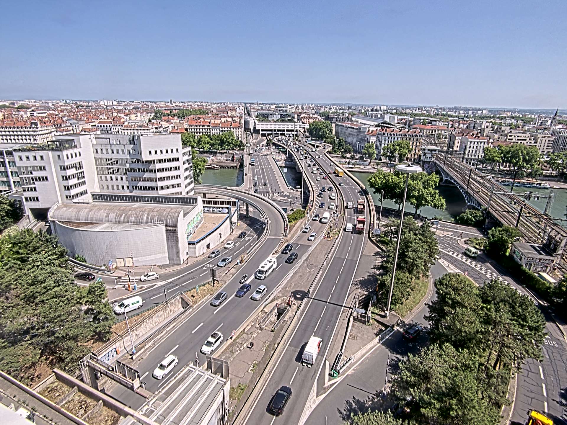 Caméra autoroute à Lyon Perrache à l'entrée Sud du Tunnel sous Fourvière, en direction de Marseille