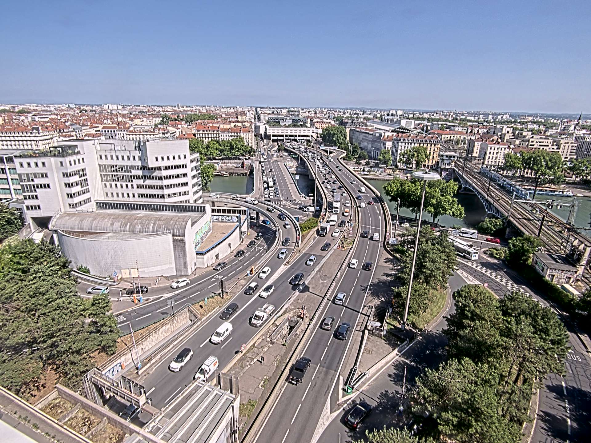 Caméra autoroute à Lyon Perrache à l'entrée Sud du Tunnel sous Fourvière, en direction de Marseille