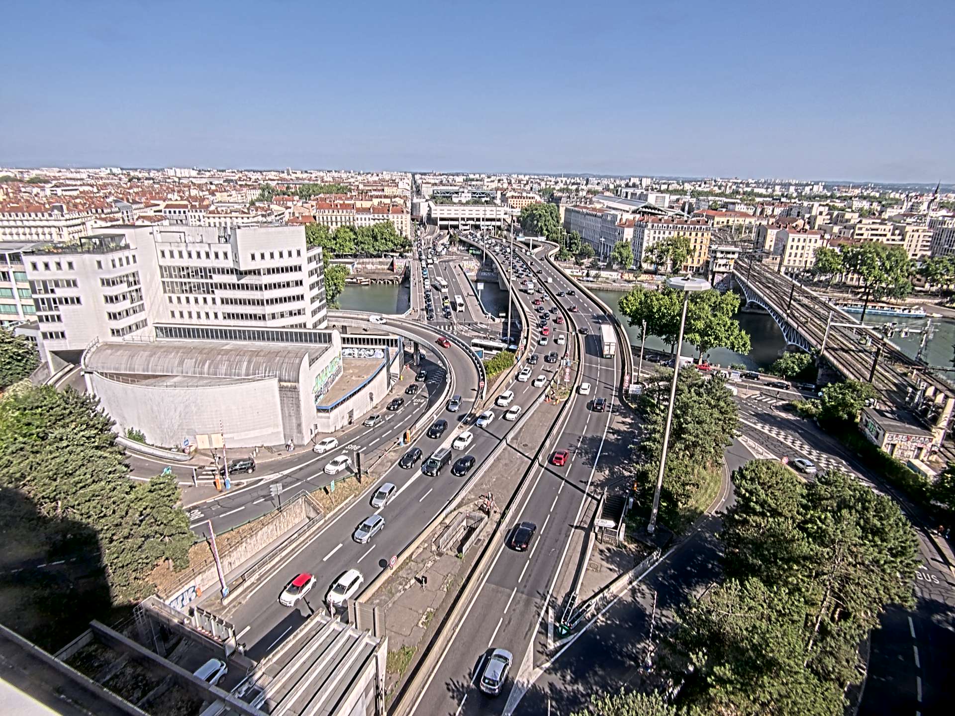 Caméra autoroute à Lyon Perrache à l'entrée Sud du Tunnel sous Fourvière, en direction de Marseille