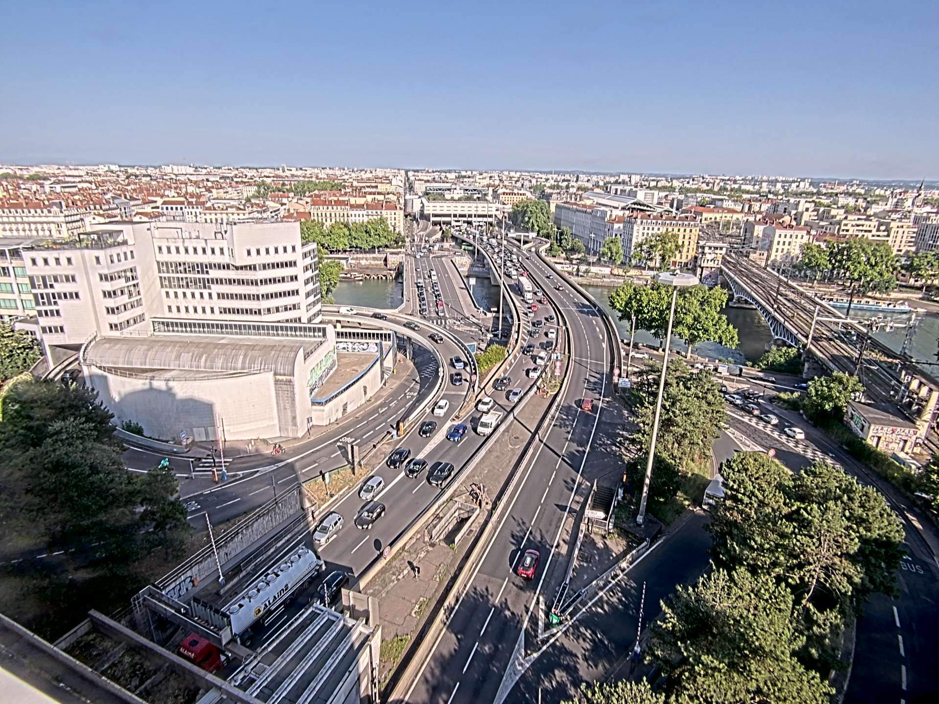 Caméra autoroute à Lyon Perrache à l'entrée Sud du Tunnel sous Fourvière, en direction de Marseille