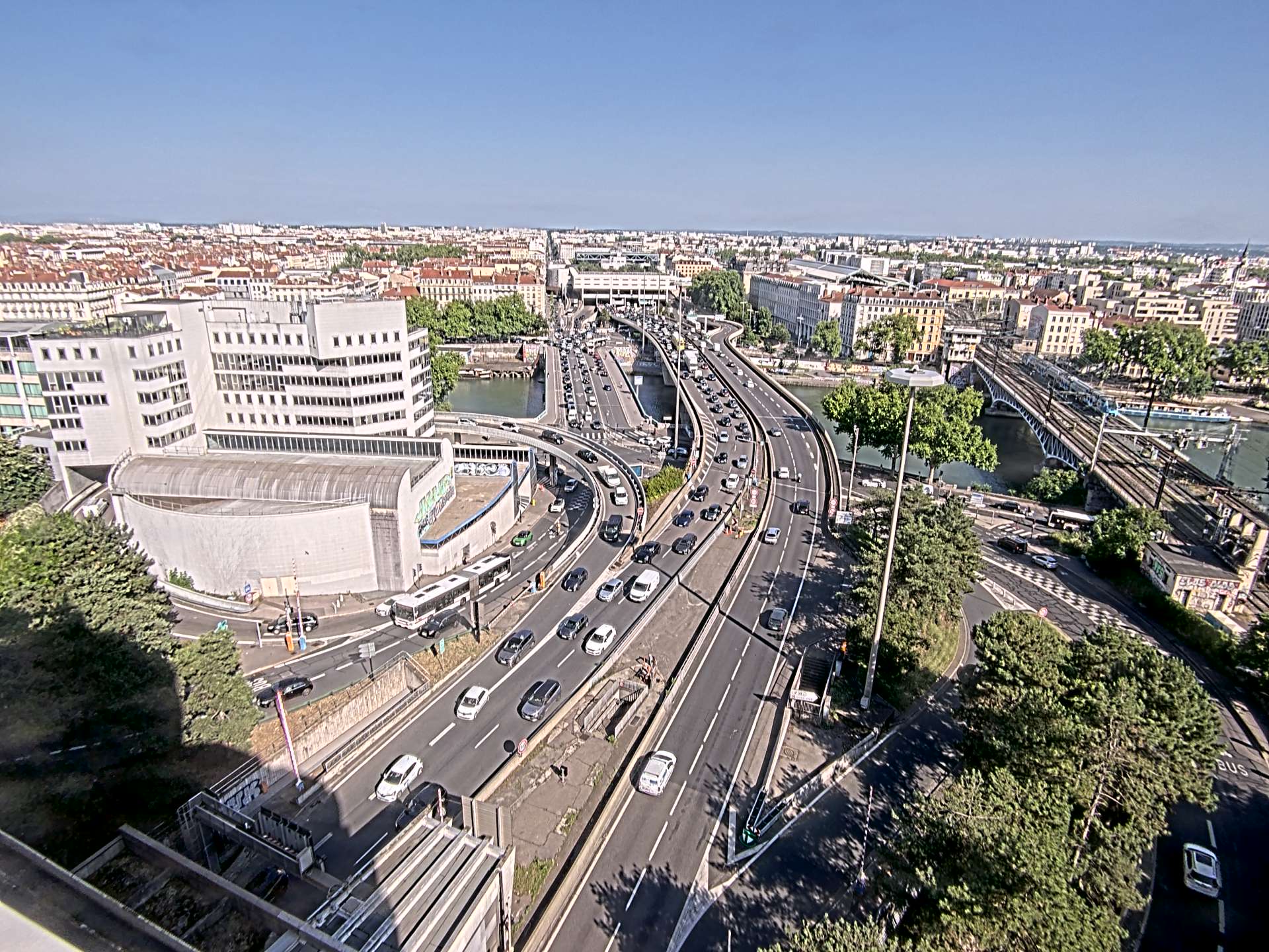 Caméra autoroute à Lyon Perrache à l'entrée Sud du Tunnel sous Fourvière, en direction de Marseille