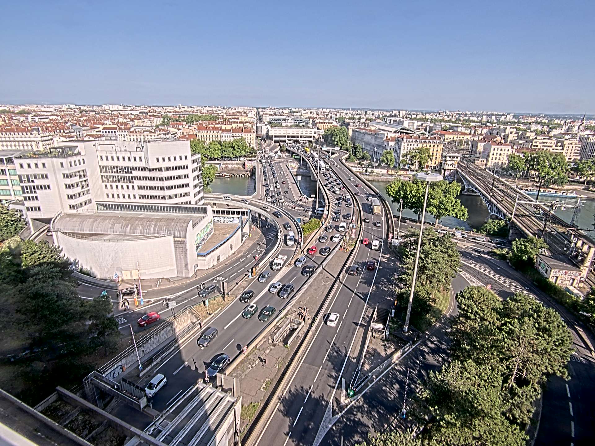 Caméra autoroute à Lyon Perrache à l'entrée Sud du Tunnel sous Fourvière, en direction de Marseille