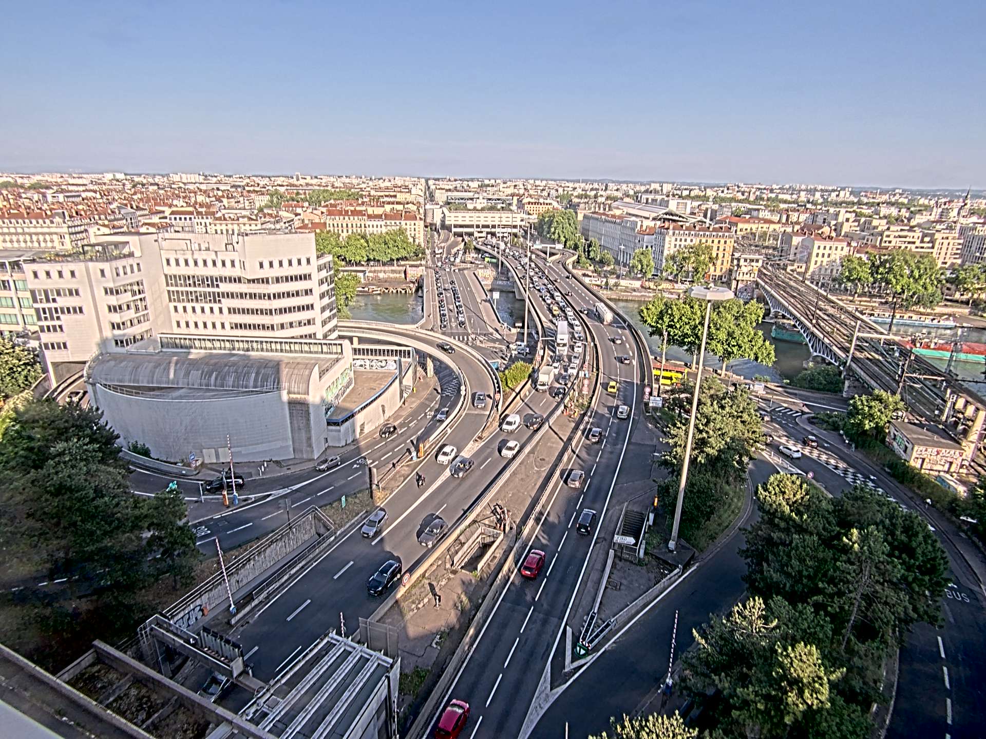 Caméra autoroute à Lyon Perrache à l'entrée Sud du Tunnel sous Fourvière, en direction de Marseille