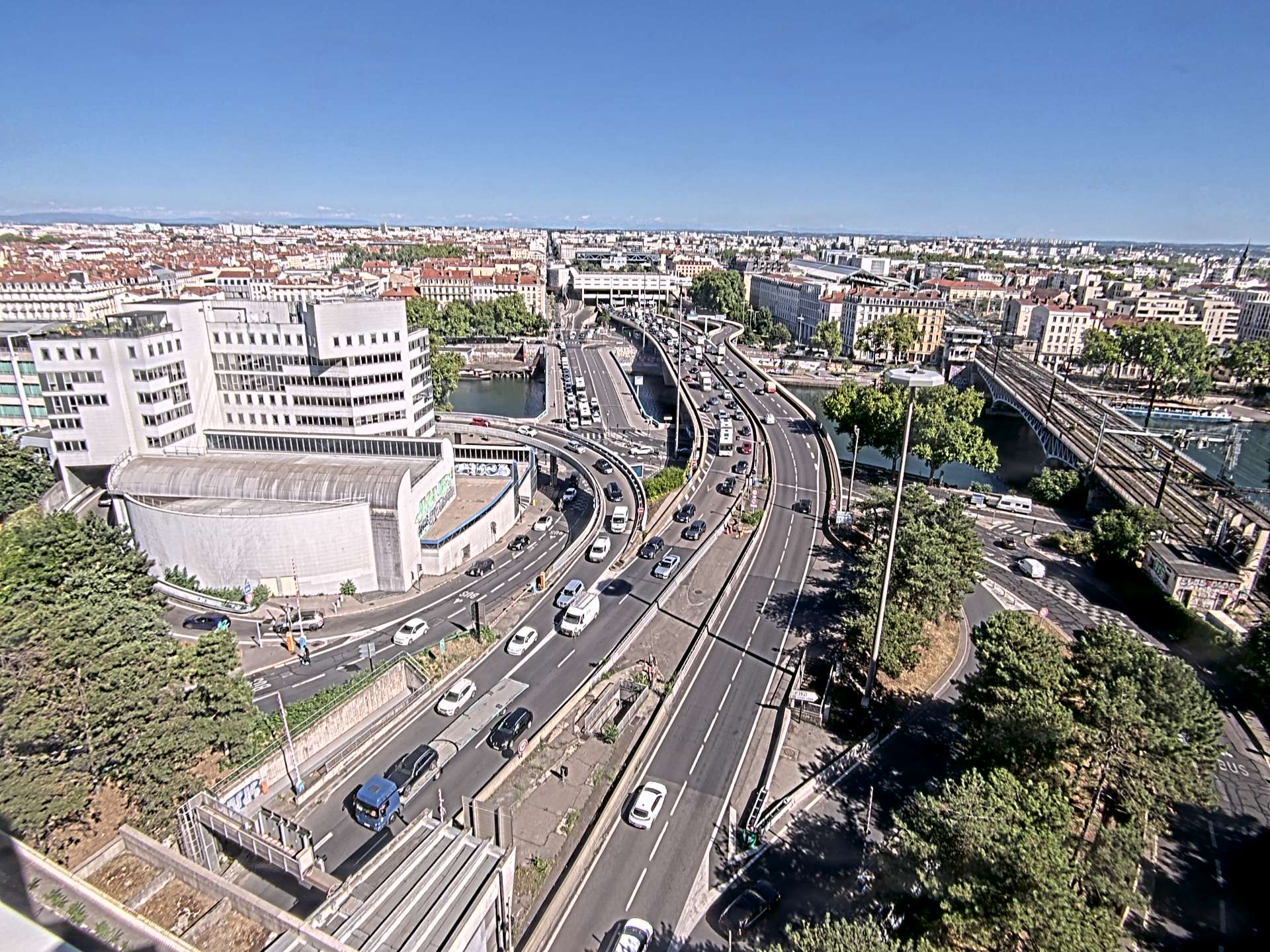 Caméra autoroute à Lyon Perrache à l'entrée Sud du Tunnel sous Fourvière, en direction de Marseille