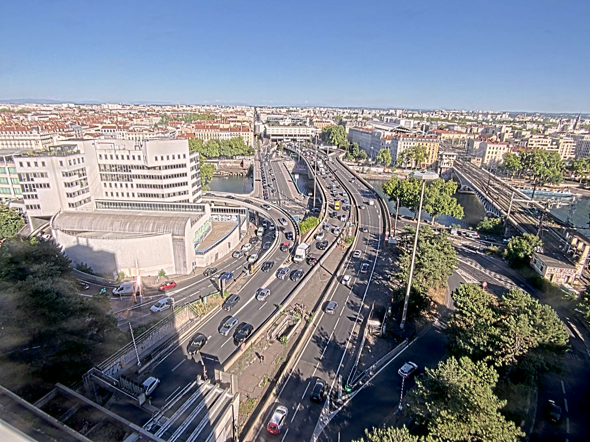 Caméra autoroute à Lyon Perrache à l'entrée Sud du Tunnel sous Fourvière, en direction de Marseille