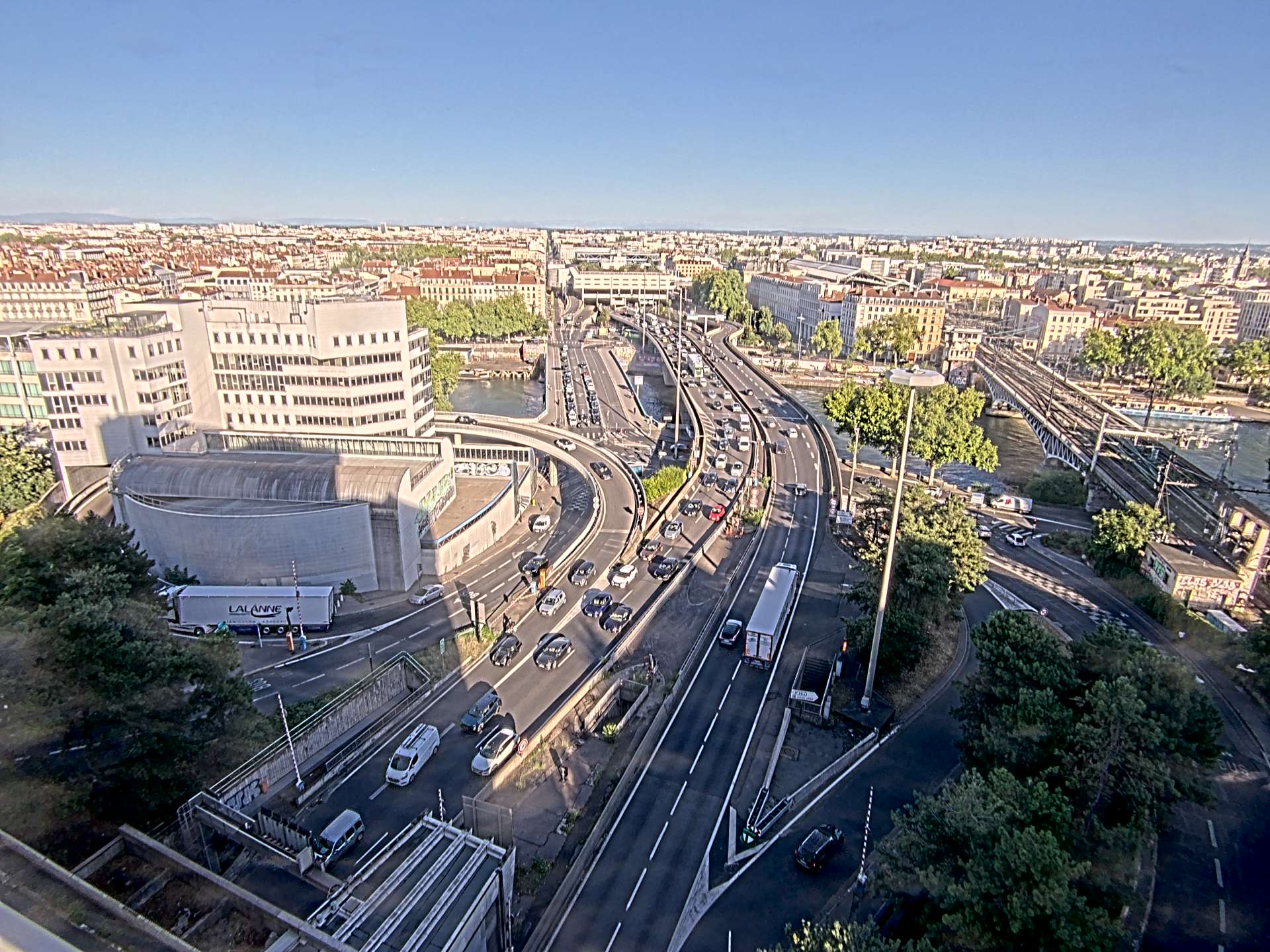 Caméra autoroute à Lyon Perrache à l'entrée Sud du Tunnel sous Fourvière, en direction de Marseille