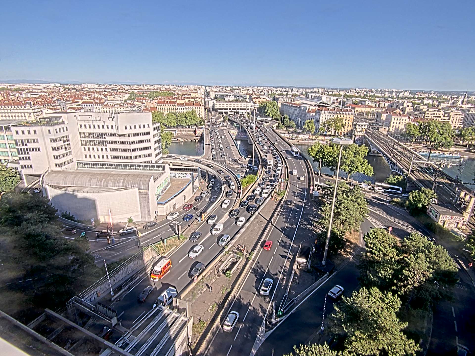 Caméra autoroute à Lyon Perrache à l'entrée Sud du Tunnel sous Fourvière, en direction de Marseille
