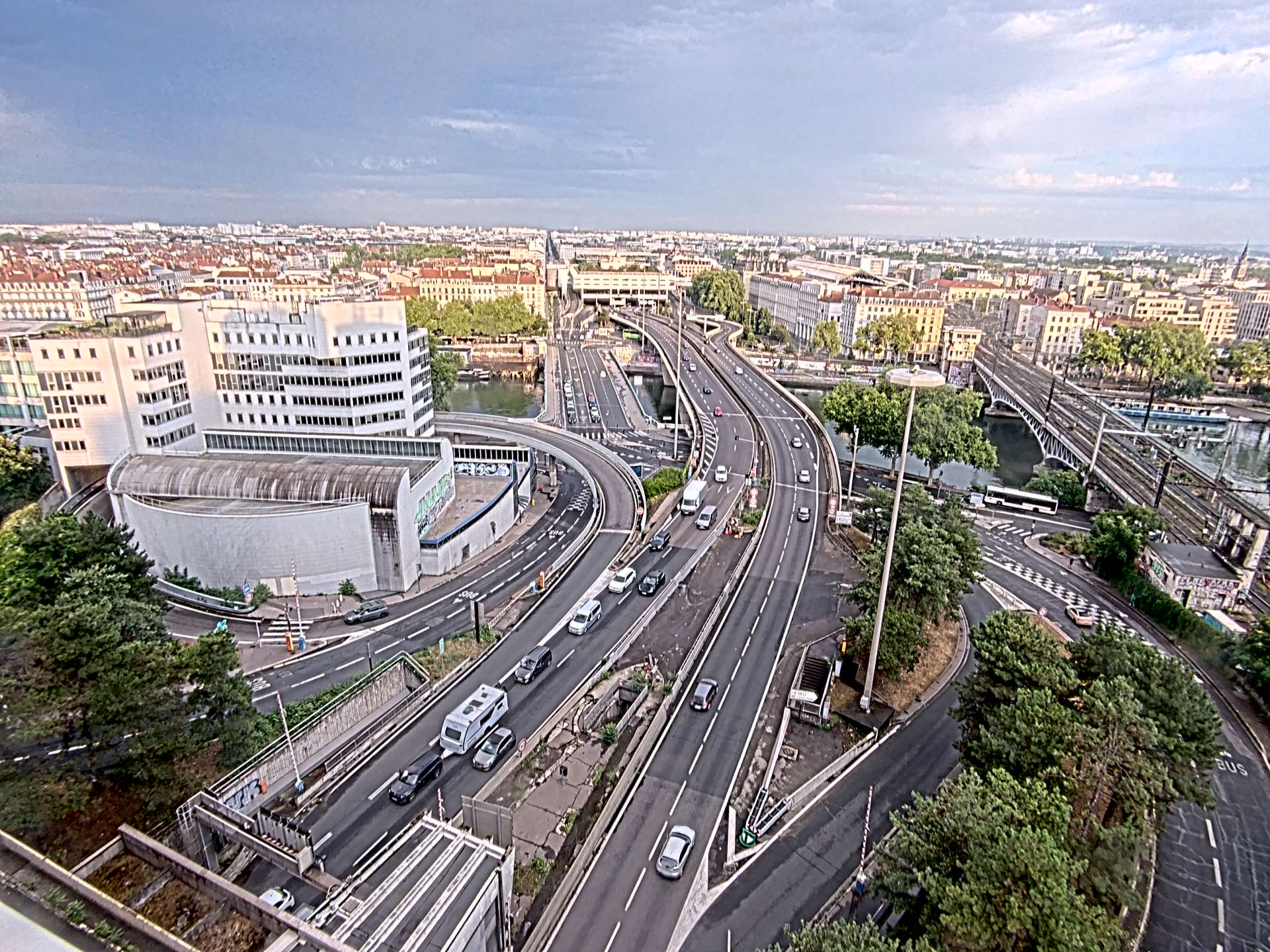 Caméra autoroute à Lyon Perrache à l'entrée Sud du Tunnel sous Fourvière, en direction de Marseille