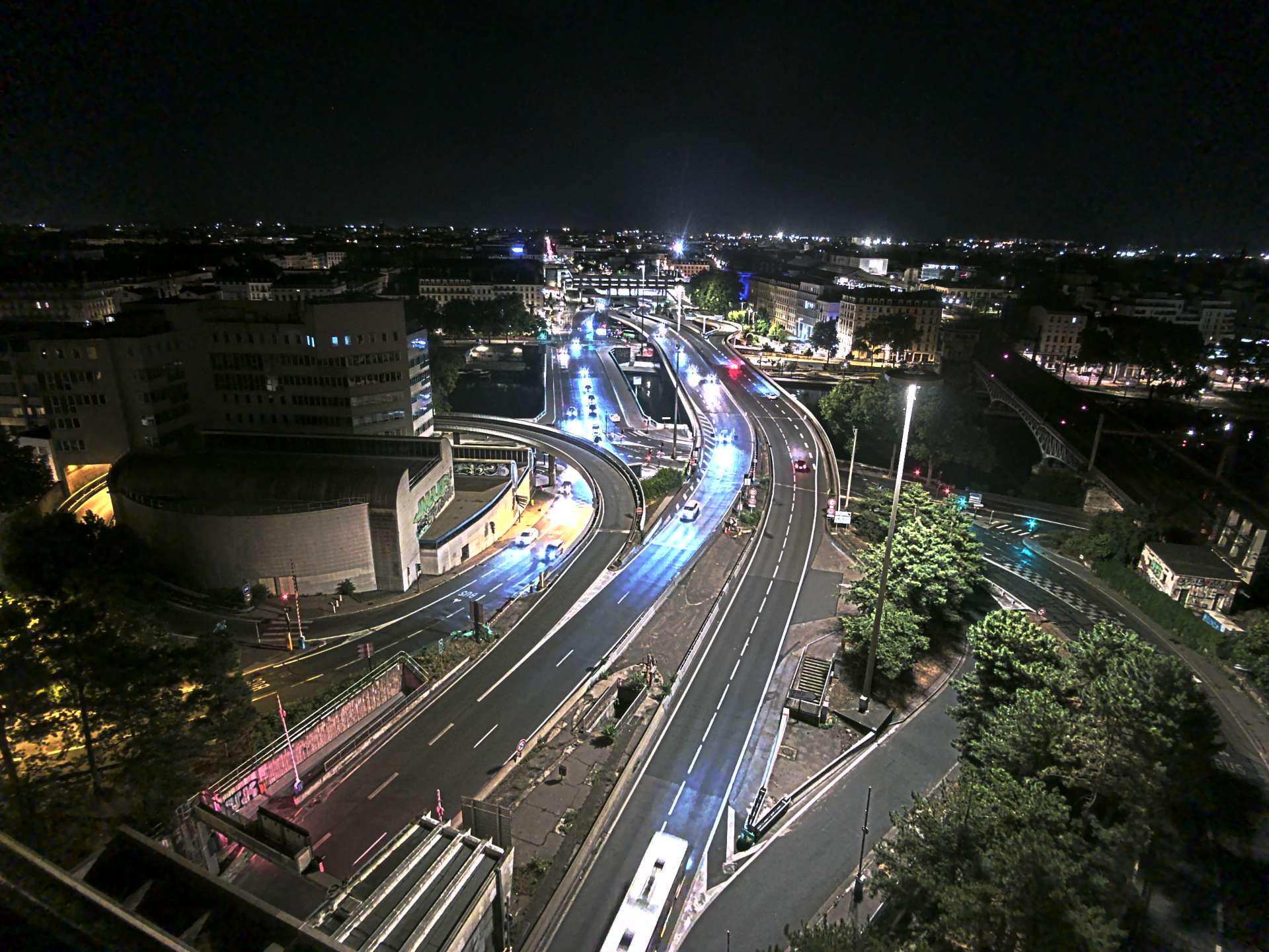 Caméra autoroute à Lyon Perrache à l'entrée Sud du Tunnel sous Fourvière, en direction de Marseille