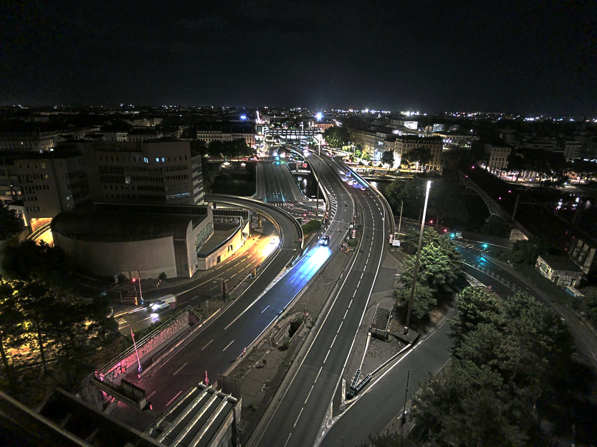 Caméra autoroute à Lyon Perrache à l'entrée Sud du Tunnel sous Fourvière, en direction de Marseille