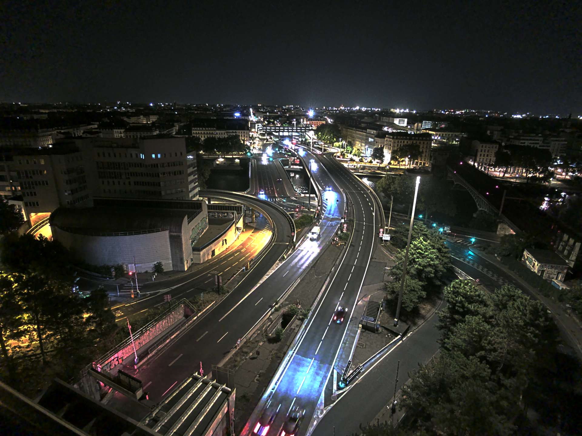 Caméra autoroute à Lyon Perrache à l'entrée Sud du Tunnel sous Fourvière, en direction de Marseille