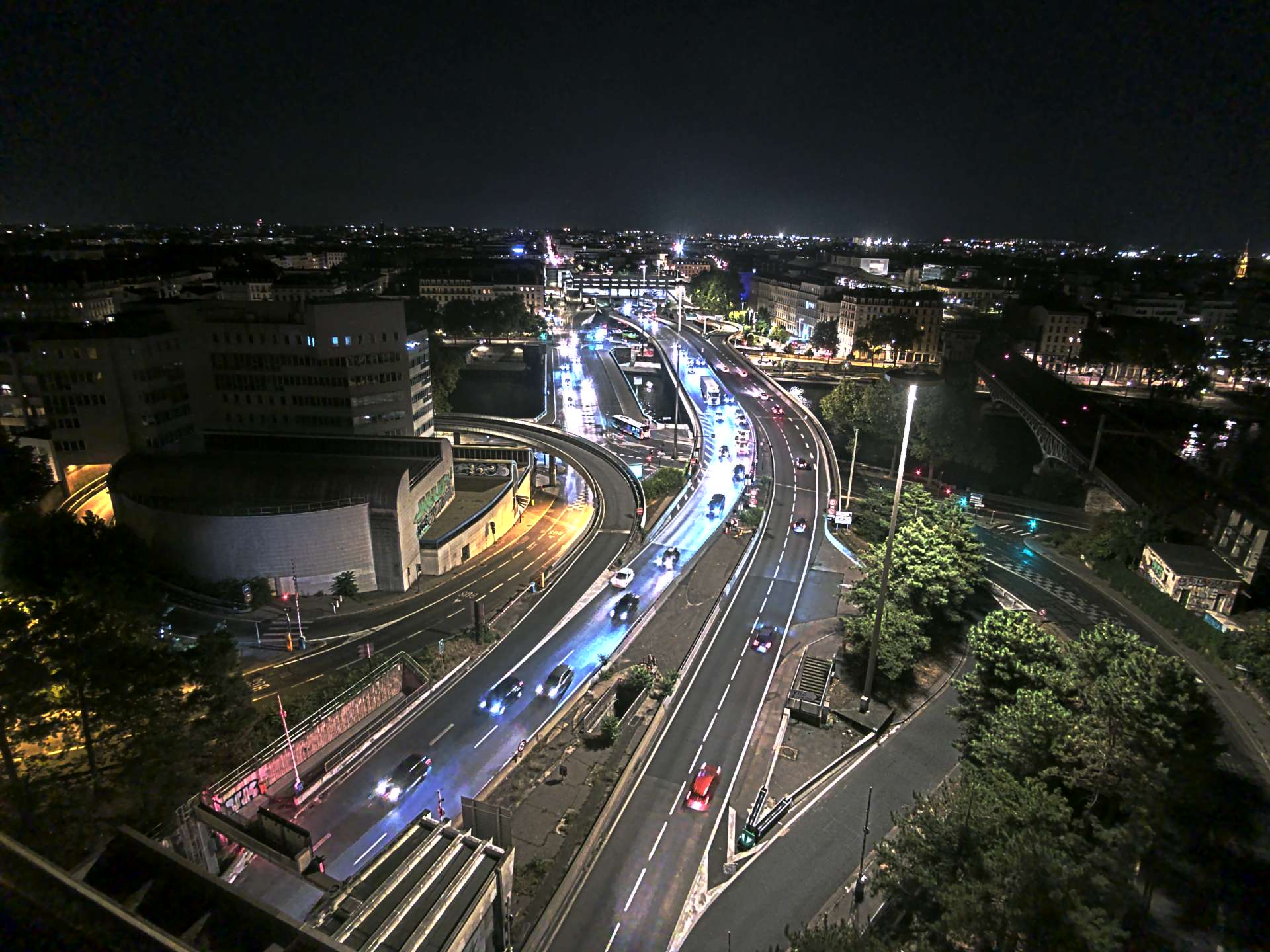 Caméra autoroute à Lyon Perrache à l'entrée Sud du Tunnel sous Fourvière, en direction de Marseille