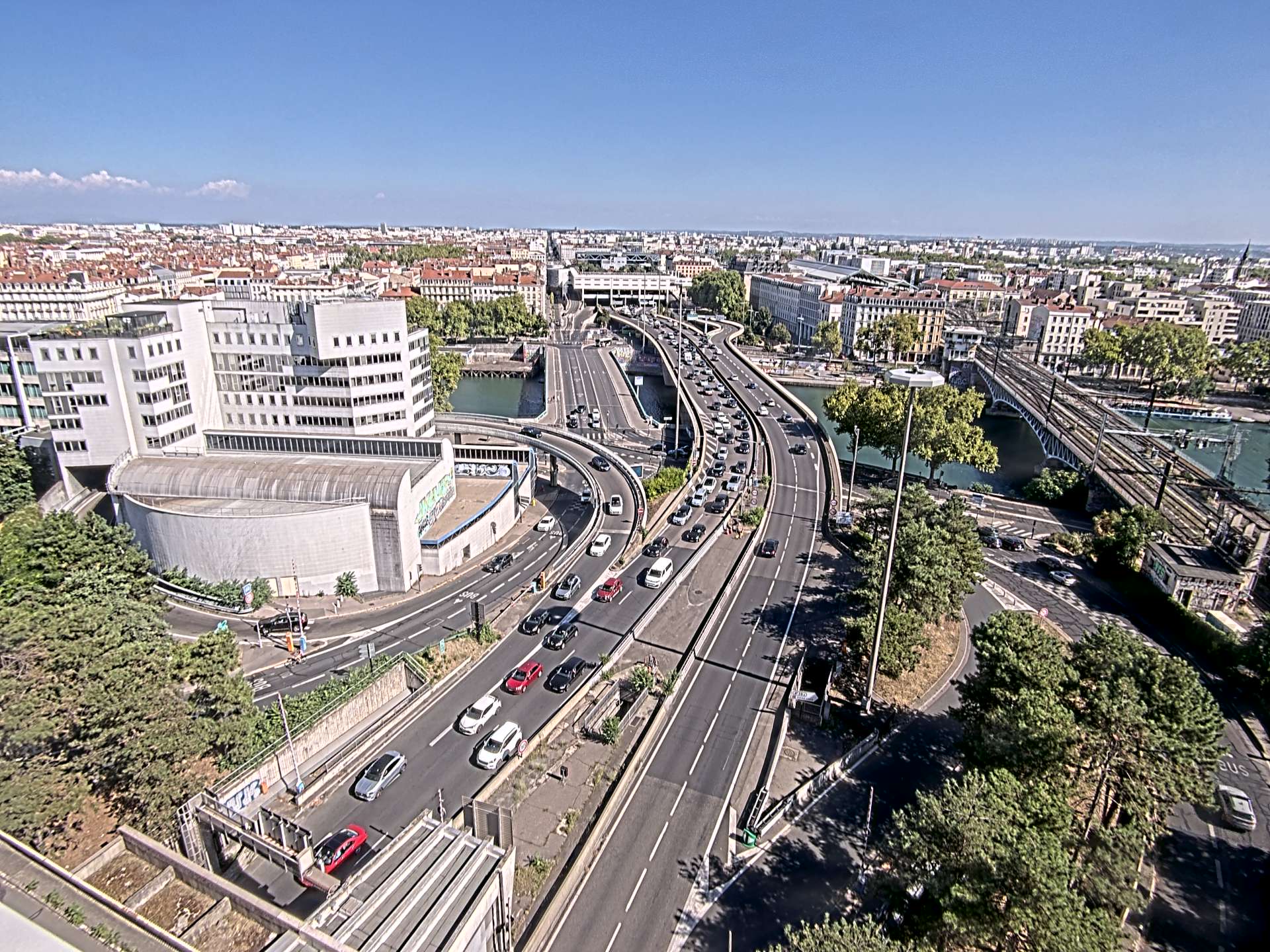 Caméra autoroute à Lyon Perrache à l'entrée Sud du Tunnel sous Fourvière, en direction de Marseille
