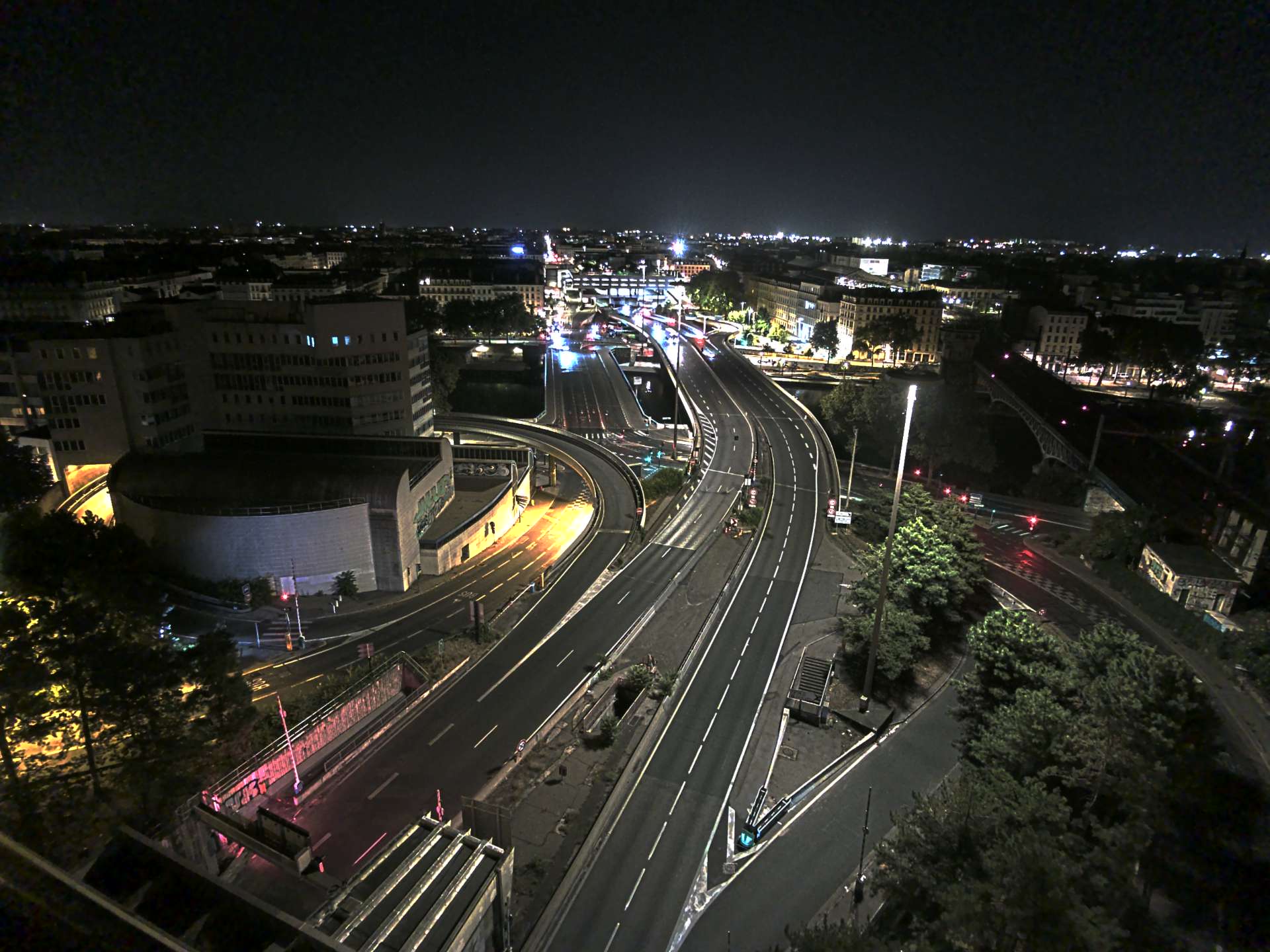 Caméra autoroute à Lyon Perrache à l'entrée Sud du Tunnel sous Fourvière, en direction de Marseille