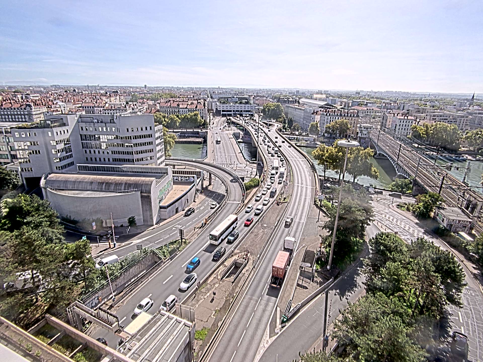 Caméra autoroute à Lyon Perrache à l'entrée Sud du Tunnel sous Fourvière, en direction de Marseille
