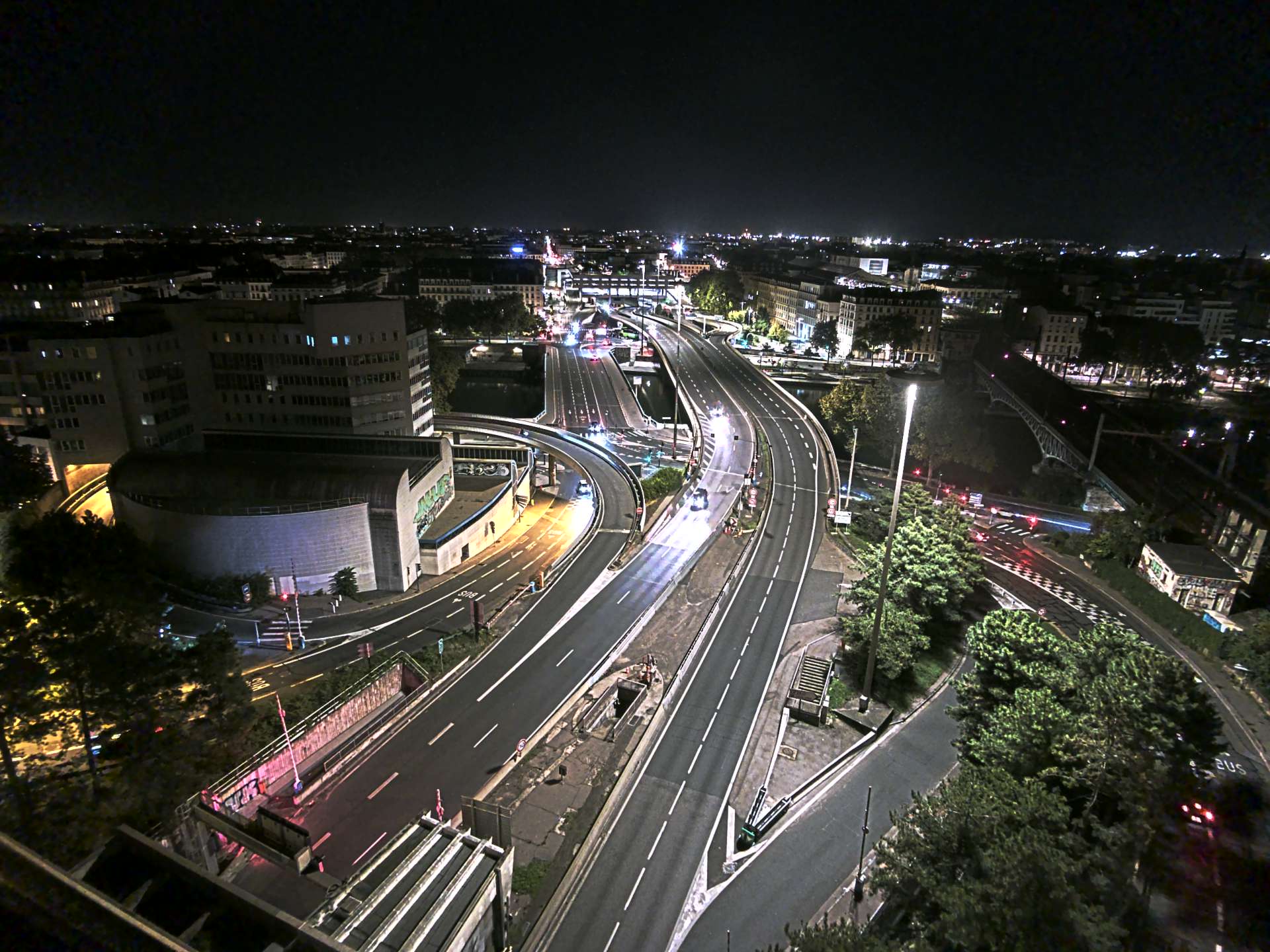 Caméra autoroute à Lyon Perrache à l'entrée Sud du Tunnel sous Fourvière, en direction de Marseille