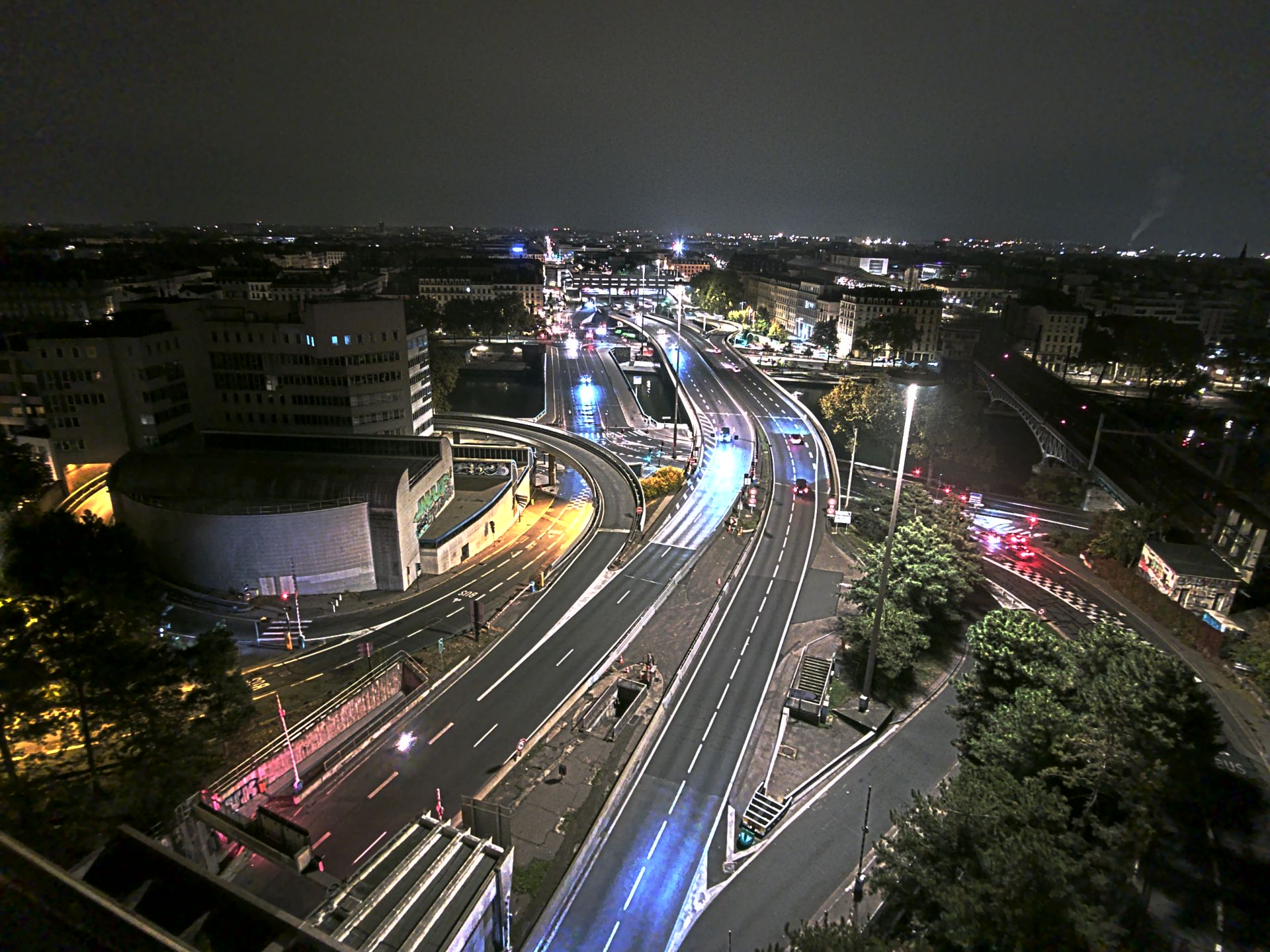 Caméra autoroute à Lyon Perrache à l'entrée Sud du Tunnel sous Fourvière, en direction de Marseille