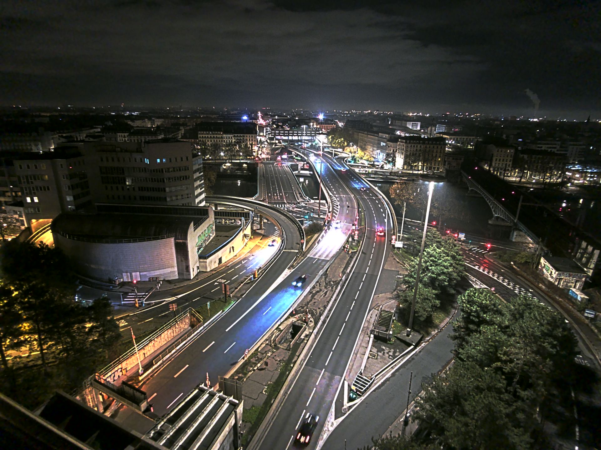 Caméra autoroute à Lyon Perrache à l'entrée Sud du Tunnel sous Fourvière, en direction de Marseille