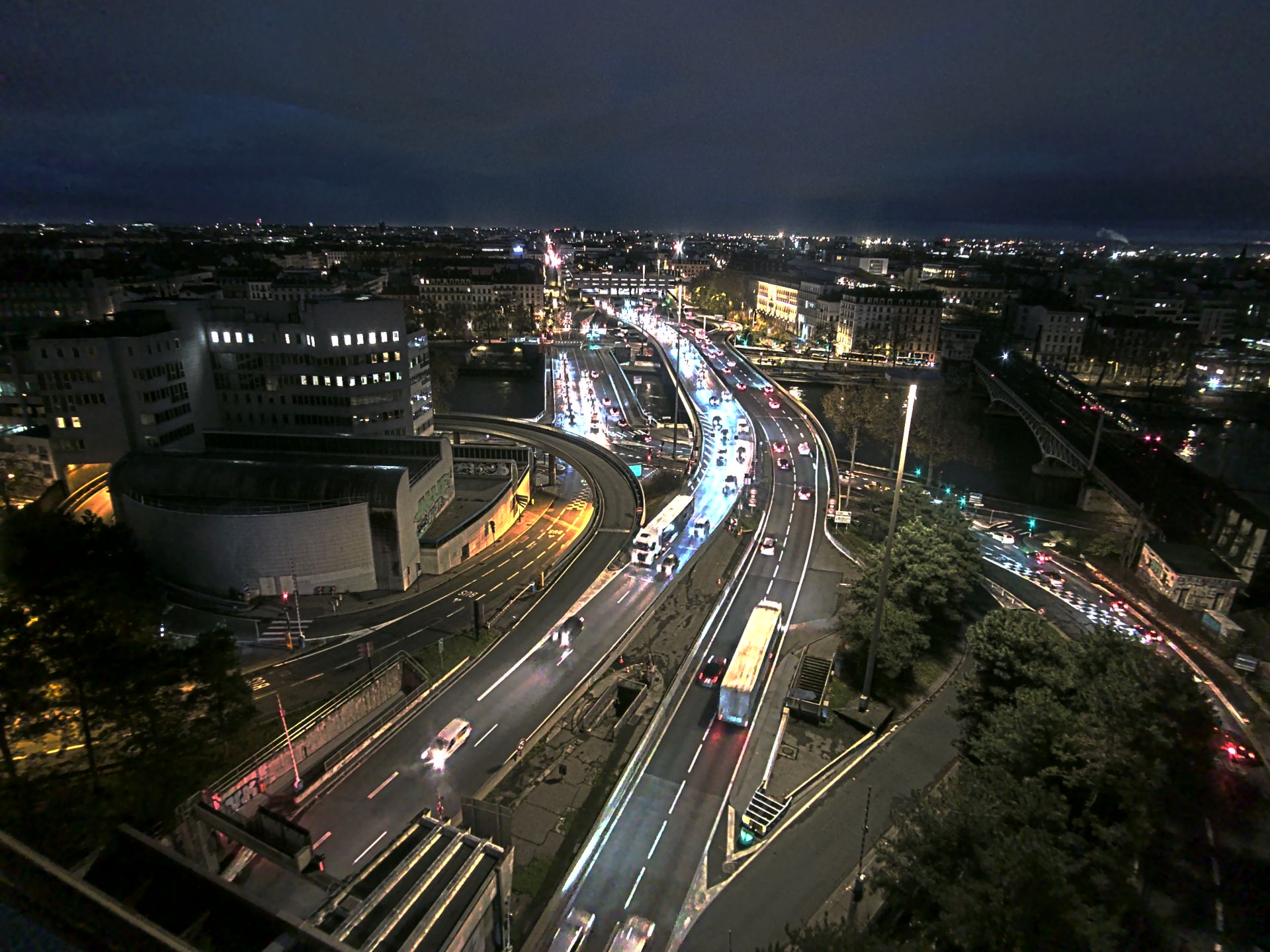 Caméra autoroute à Lyon Perrache à l'entrée Sud du Tunnel sous Fourvière, en direction de Marseille