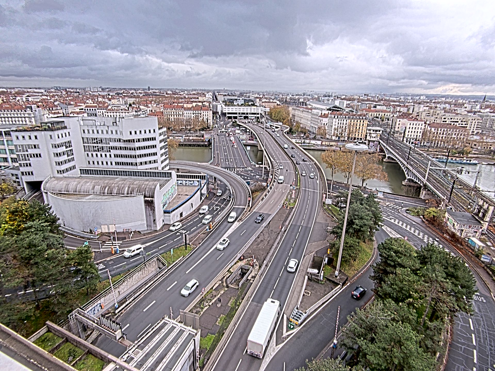 Caméra autoroute à Lyon Perrache à l'entrée Sud du Tunnel sous Fourvière, en direction de Marseille