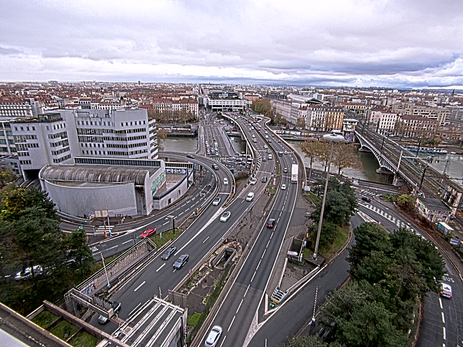 Caméra autoroute à Lyon Perrache à l'entrée Sud du Tunnel sous Fourvière, en direction de Marseille