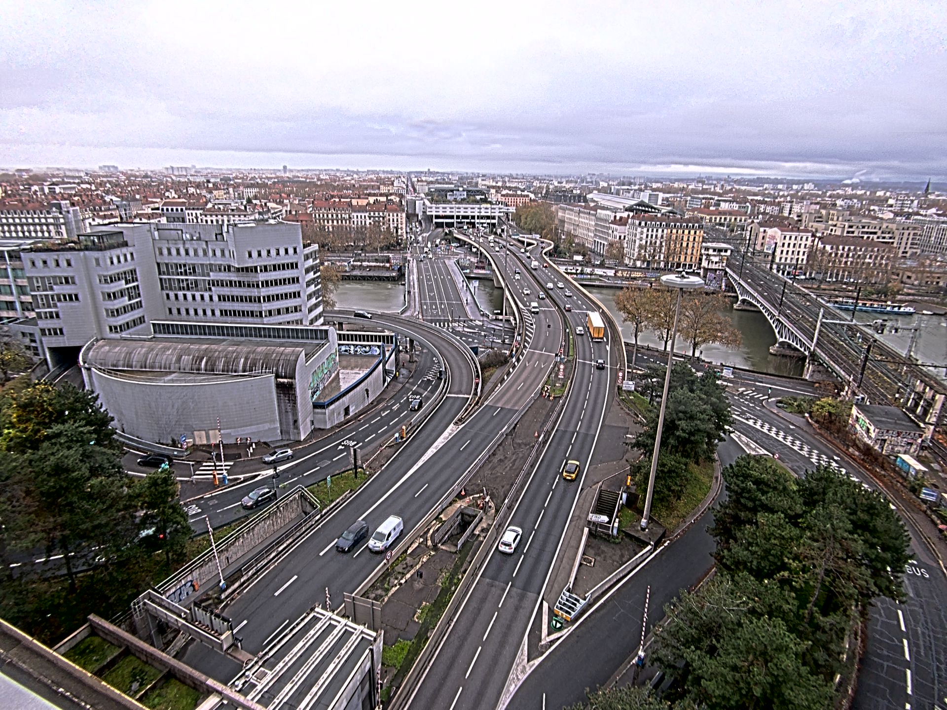 Caméra autoroute à Lyon Perrache à l'entrée Sud du Tunnel sous Fourvière, en direction de Marseille