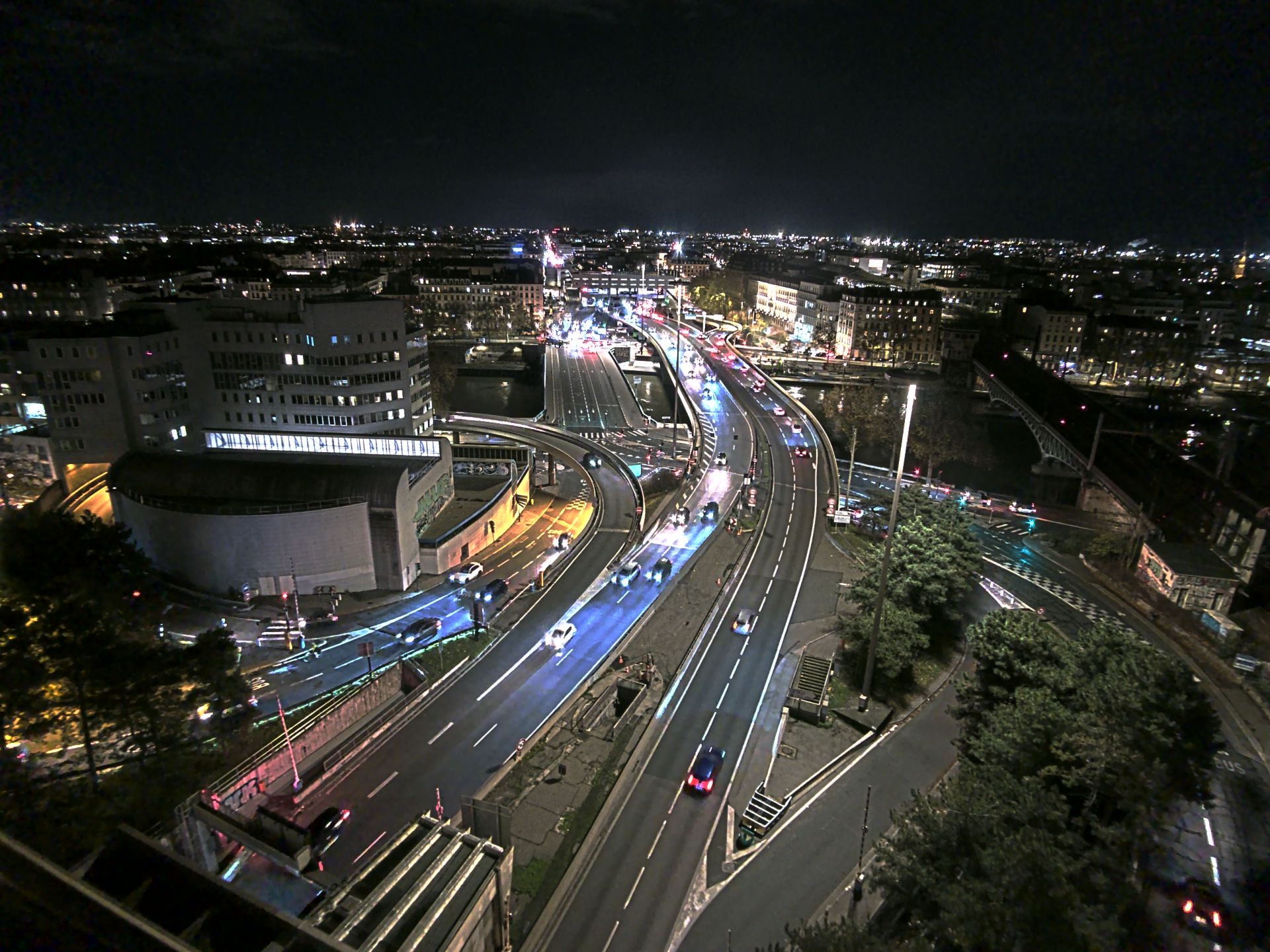 Caméra autoroute à Lyon Perrache à l'entrée Sud du Tunnel sous Fourvière, en direction de Marseille