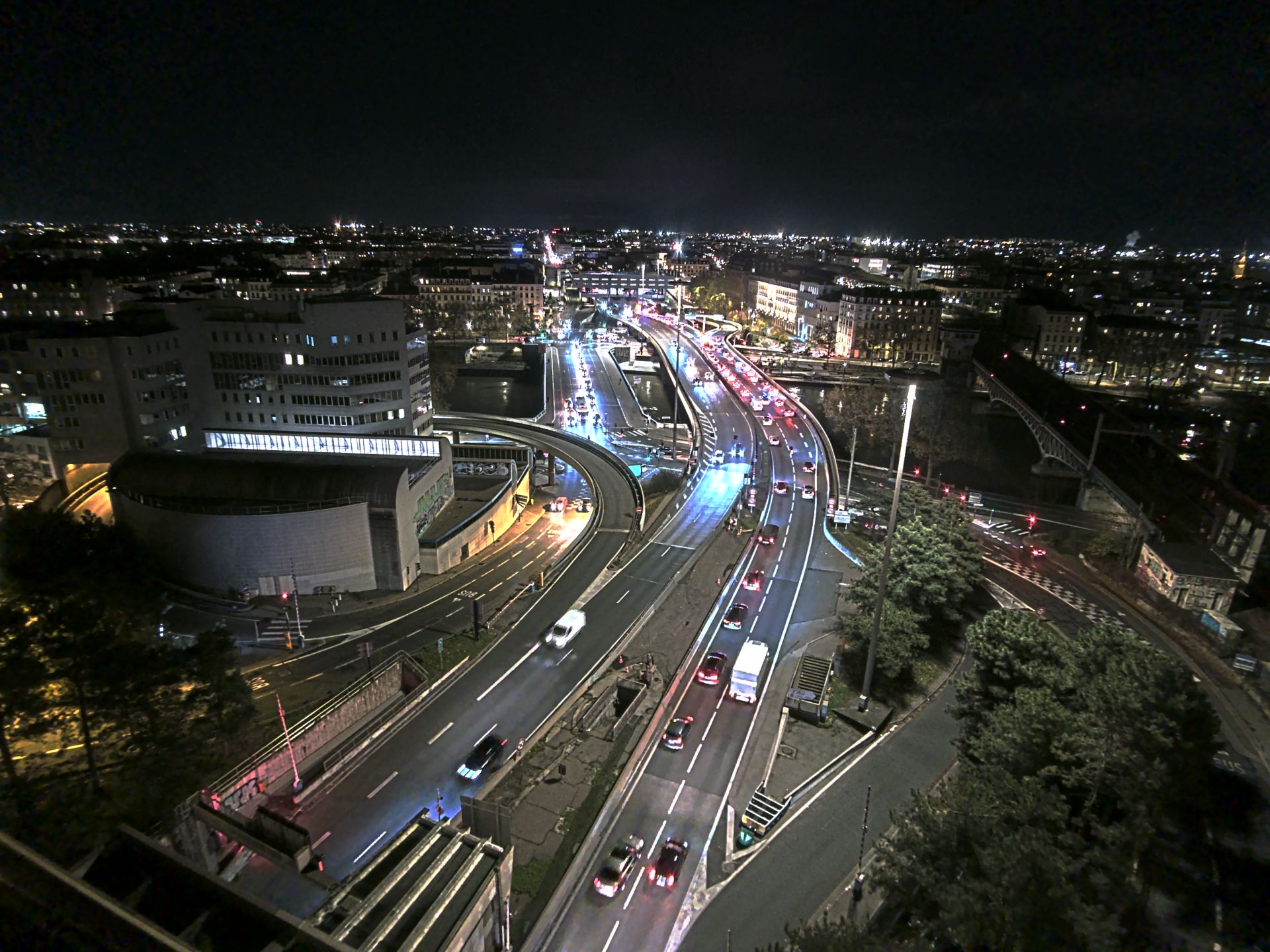 Caméra autoroute à Lyon Perrache à l'entrée Sud du Tunnel sous Fourvière, en direction de Marseille