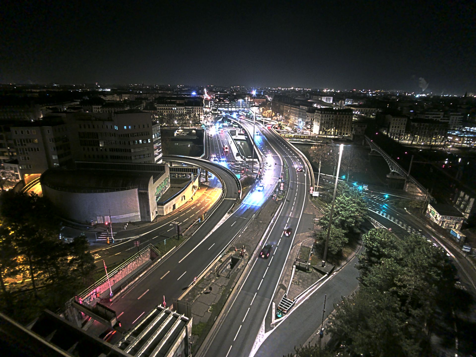 Caméra autoroute à Lyon Perrache à l'entrée Sud du Tunnel sous Fourvière, en direction de Marseille