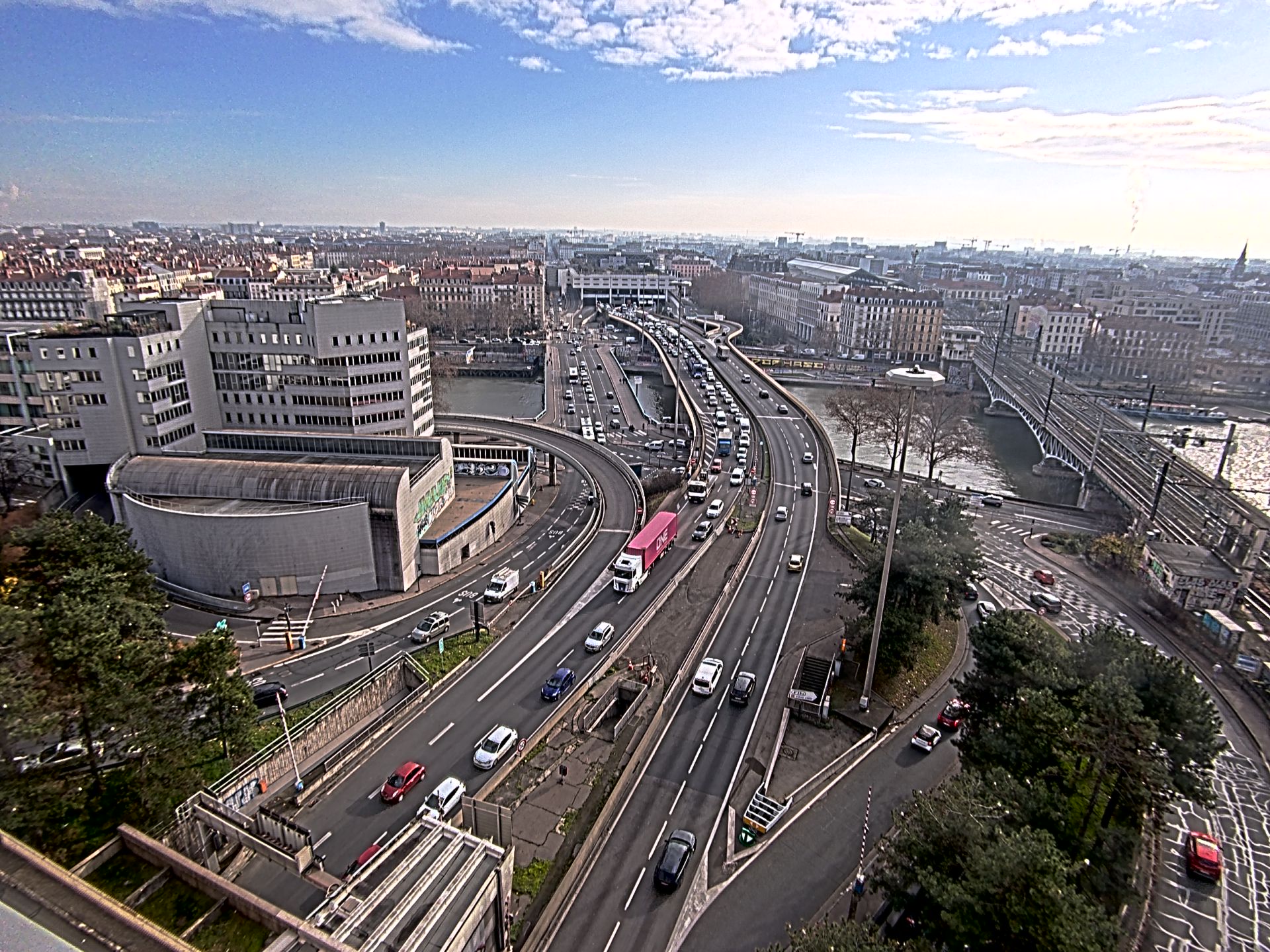 Caméra autoroute à Lyon Perrache à l'entrée Sud du Tunnel sous Fourvière, en direction de Marseille