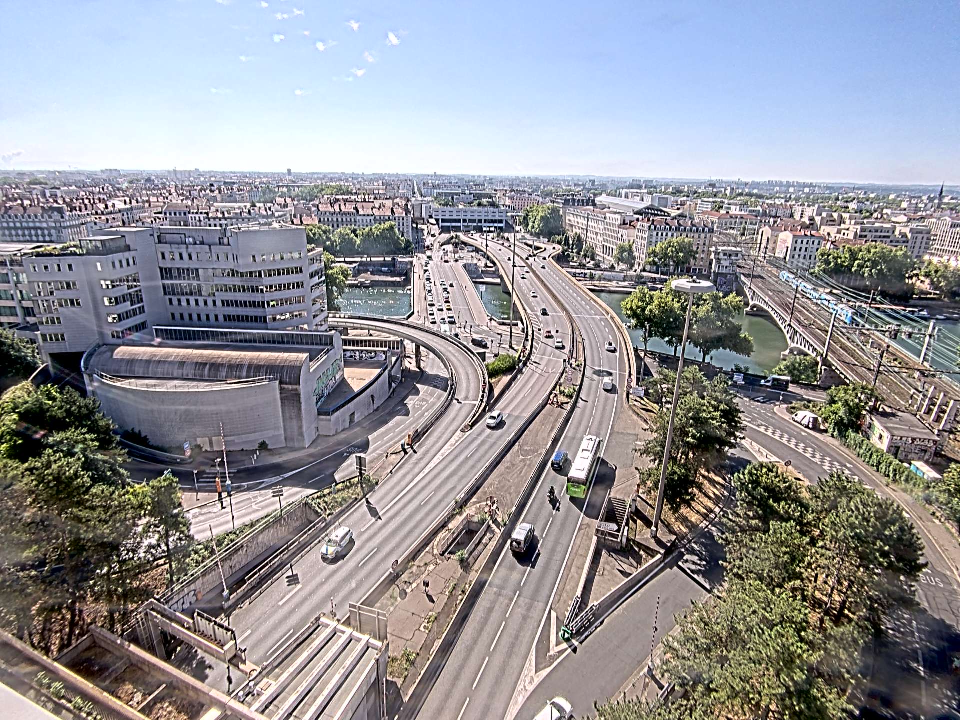 Caméra autoroute à Lyon Perrache à l'entrée Sud du Tunnel sous Fourvière, en direction de Marseille