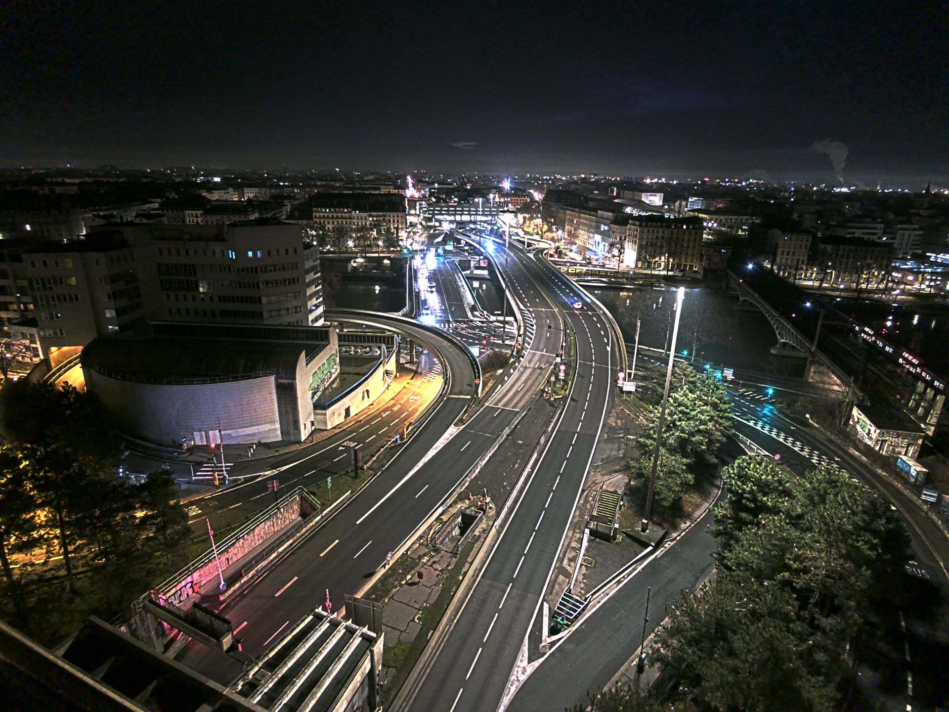 Caméra autoroute à Lyon Perrache à l'entrée Sud du Tunnel sous Fourvière, en direction de Marseille