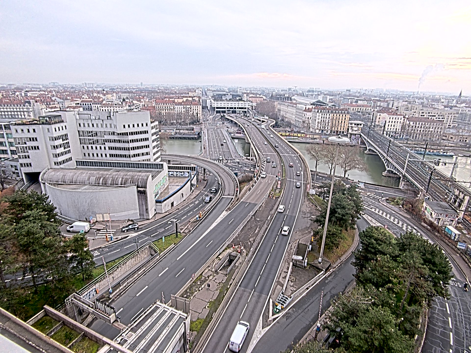 Caméra autoroute à Lyon Perrache à l'entrée Sud du Tunnel sous Fourvière, en direction de Marseille