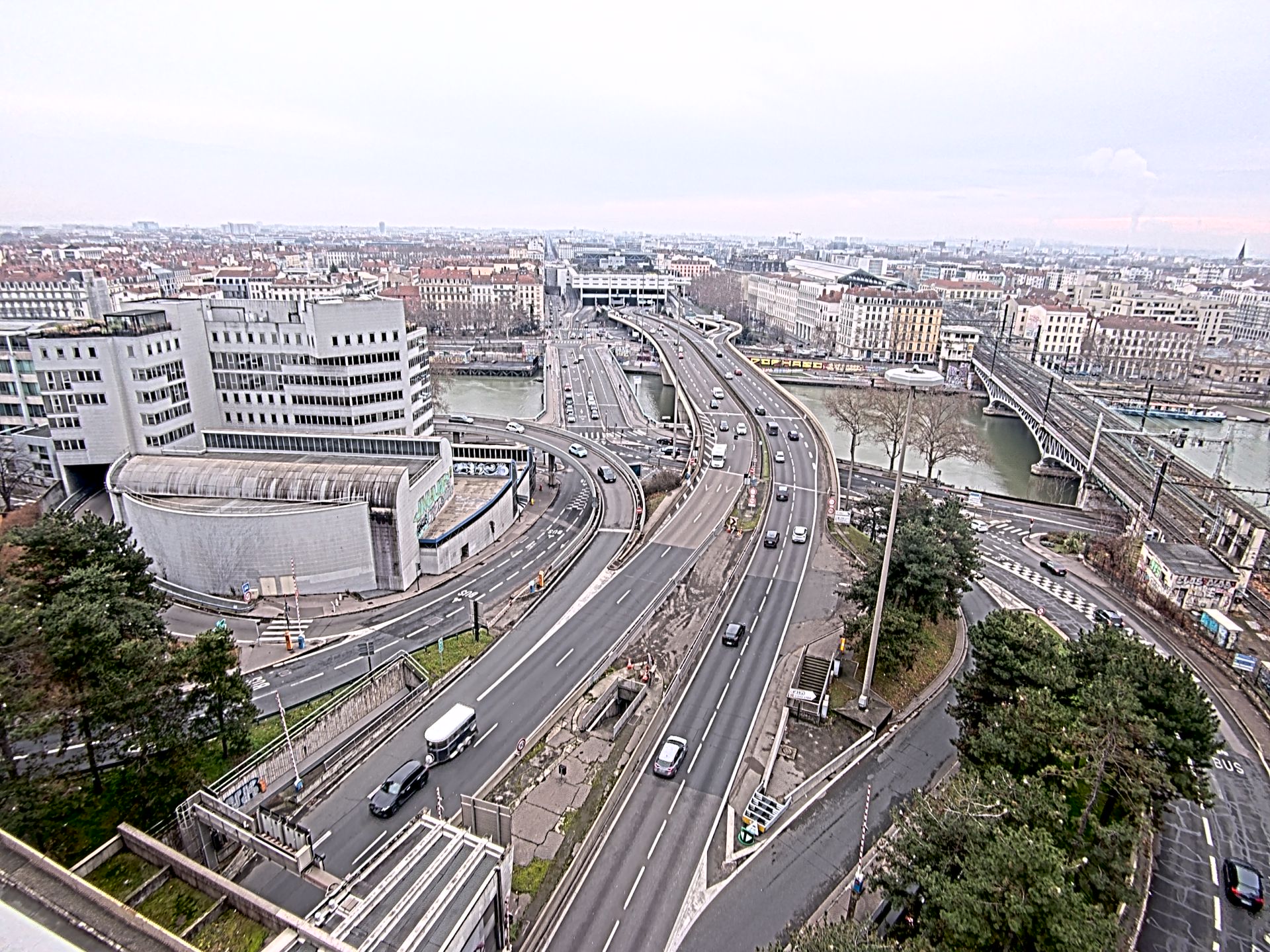 Caméra autoroute à Lyon Perrache à l'entrée Sud du Tunnel sous Fourvière, en direction de Marseille