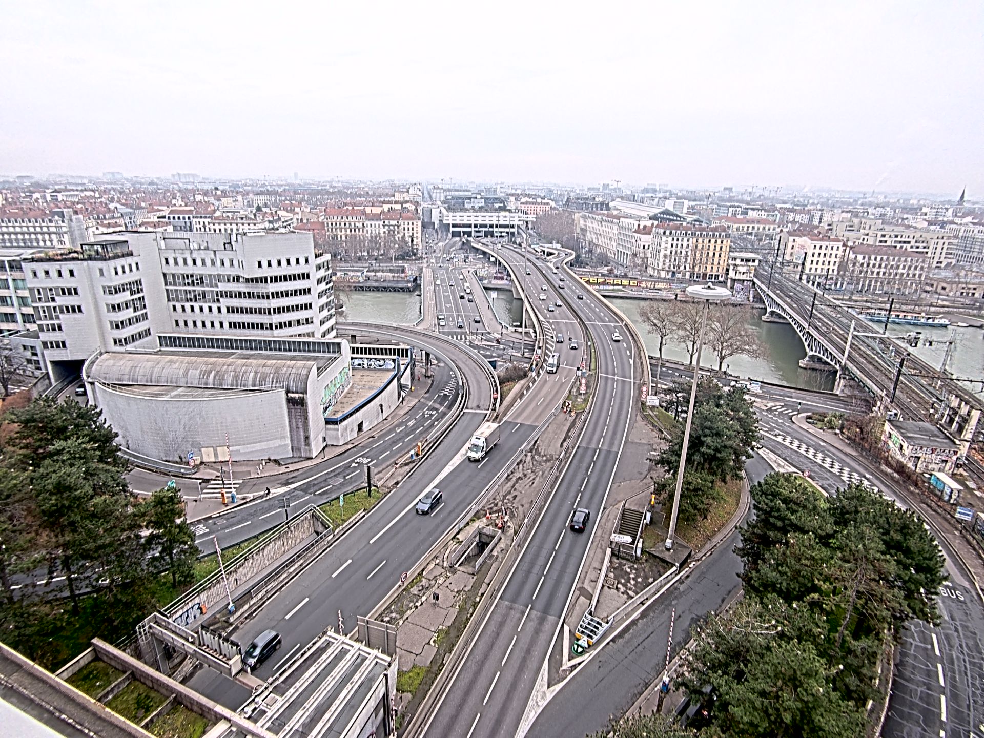 Caméra autoroute à Lyon Perrache à l'entrée Sud du Tunnel sous Fourvière, en direction de Marseille