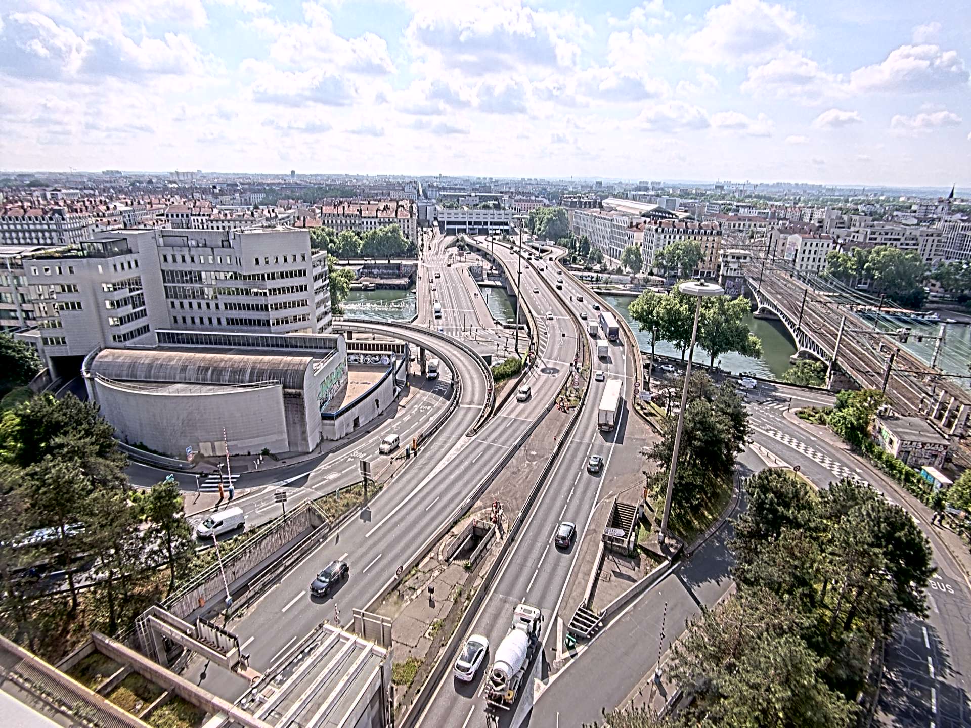 Caméra autoroute à Lyon Perrache à l'entrée Sud du Tunnel sous Fourvière, en direction de Marseille