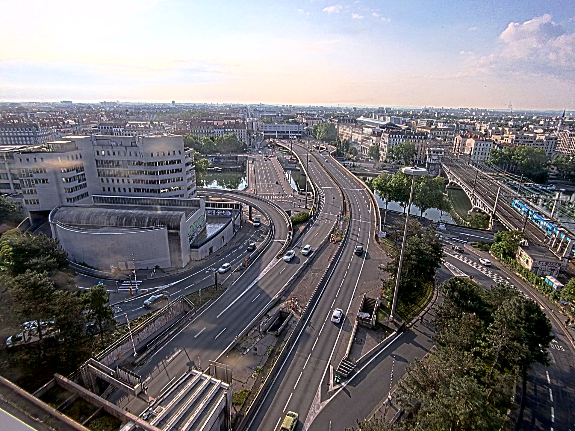 Caméra autoroute à Lyon Perrache à l'entrée Sud du Tunnel sous Fourvière, en direction de Marseille