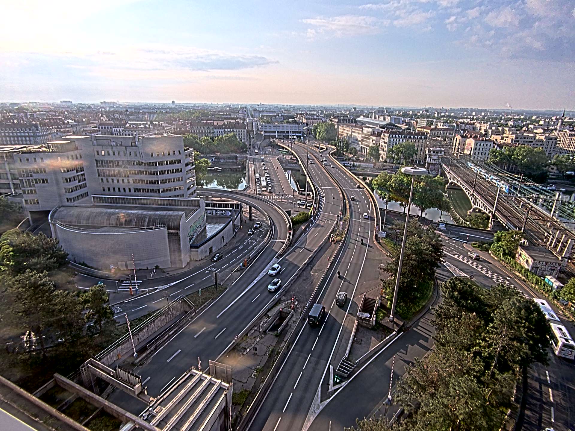 Caméra autoroute à Lyon Perrache à l'entrée Sud du Tunnel sous Fourvière, en direction de Marseille