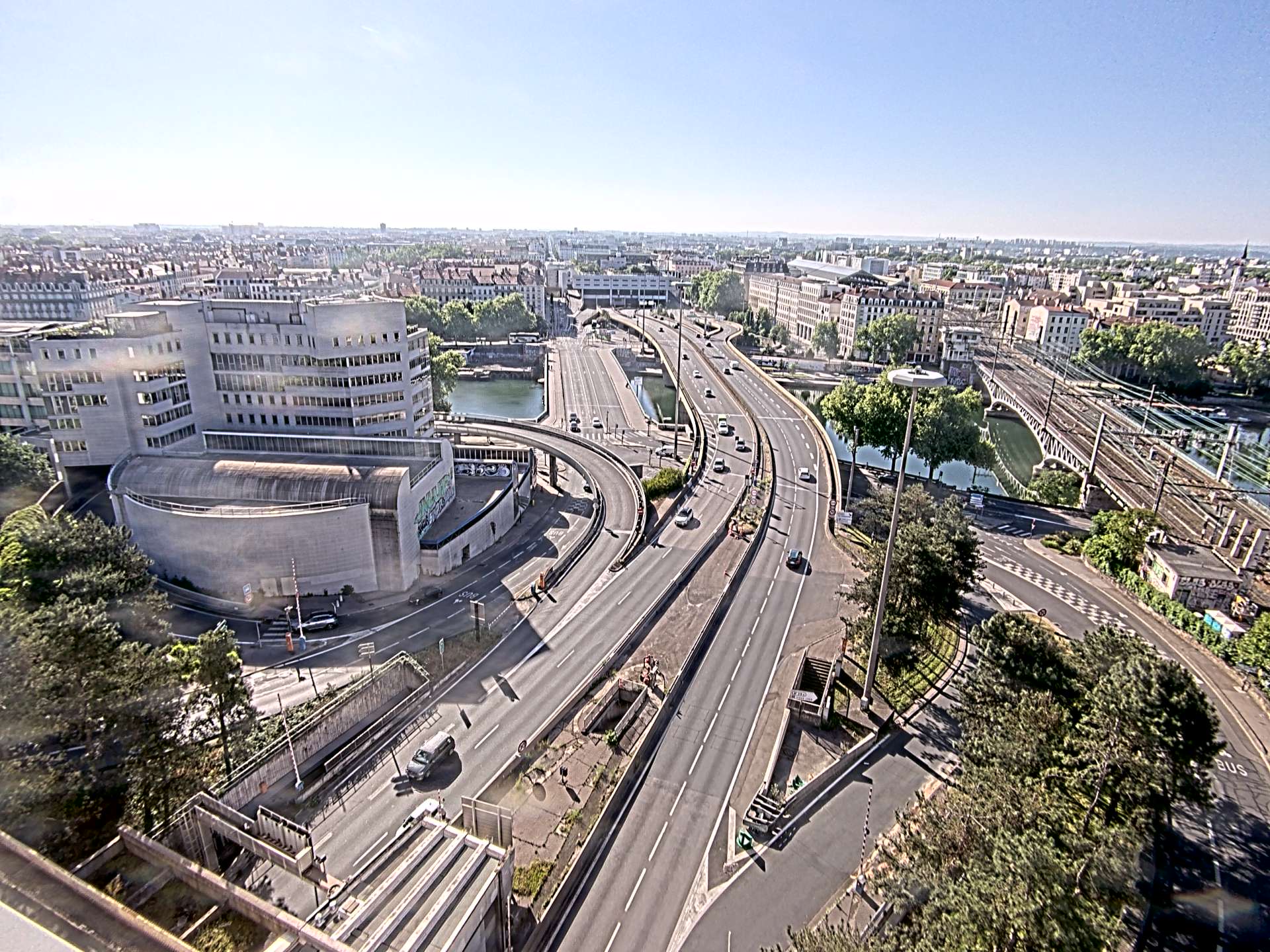 Caméra autoroute à Lyon Perrache à l'entrée Sud du Tunnel sous Fourvière, en direction de Marseille