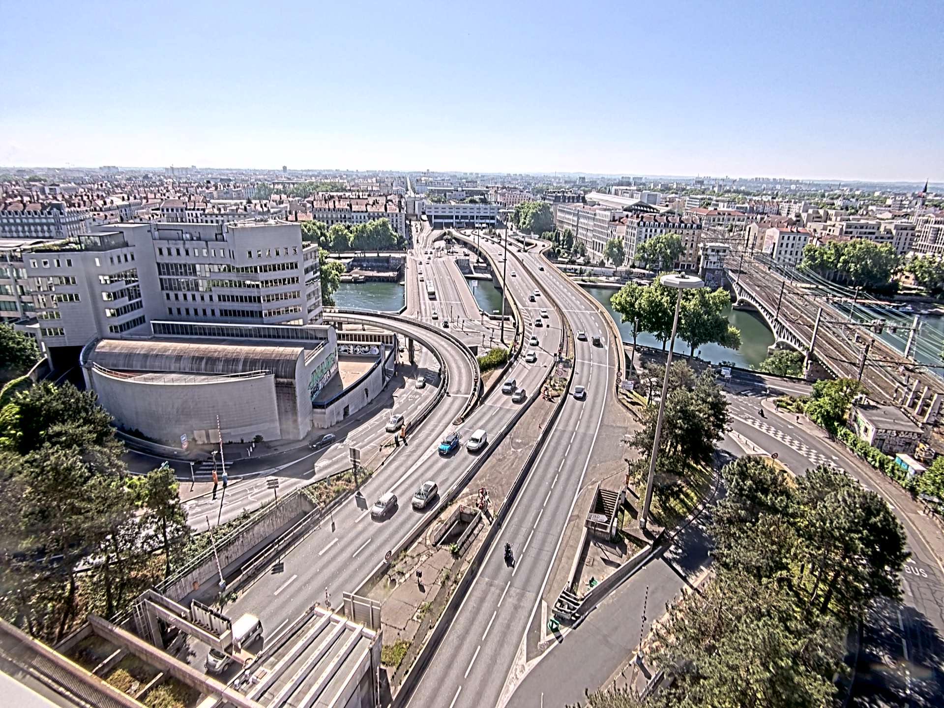 Caméra autoroute à Lyon Perrache à l'entrée Sud du Tunnel sous Fourvière, en direction de Marseille