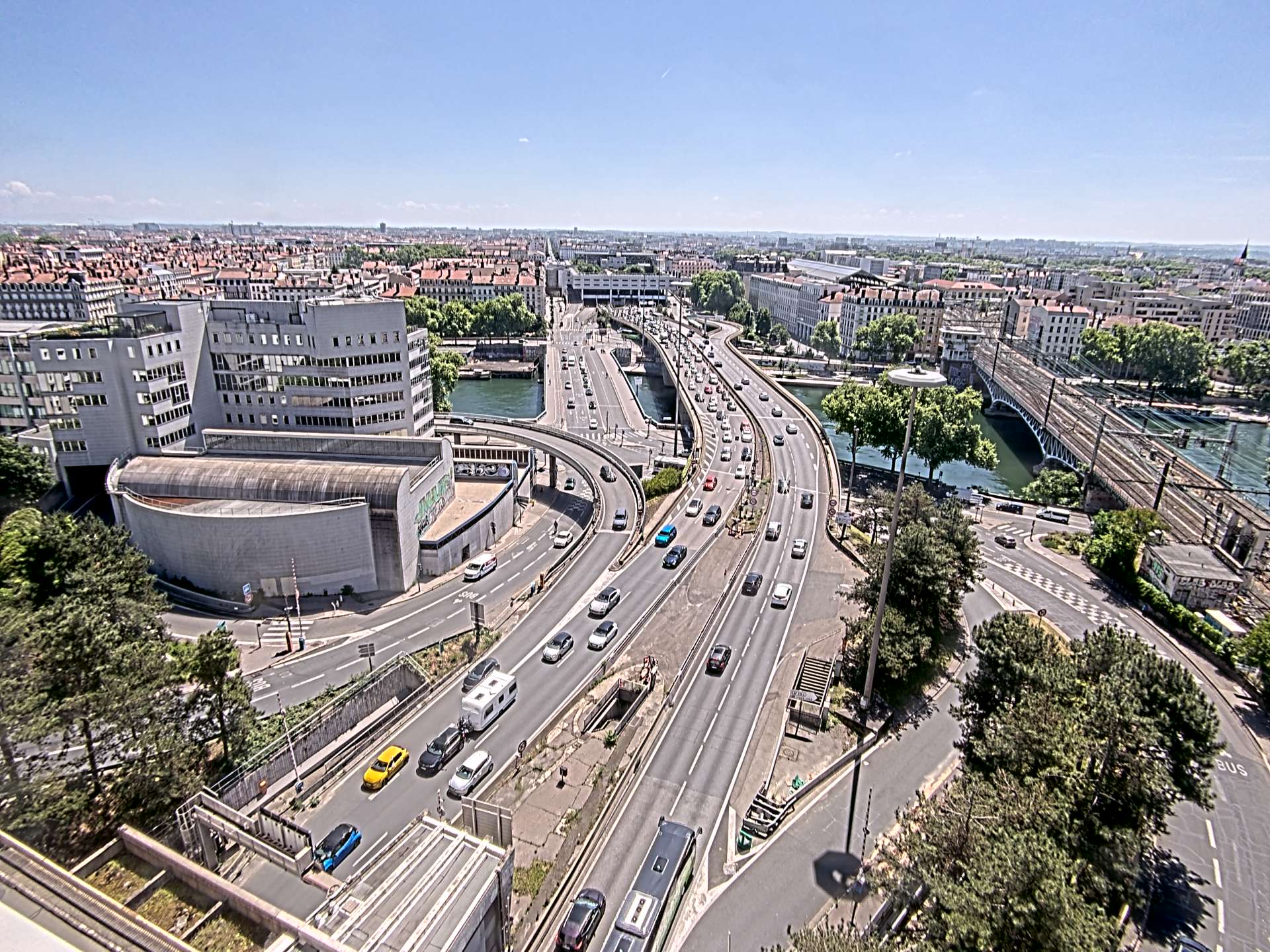 Caméra autoroute à Lyon Perrache à l'entrée Sud du Tunnel sous Fourvière, en direction de Marseille
