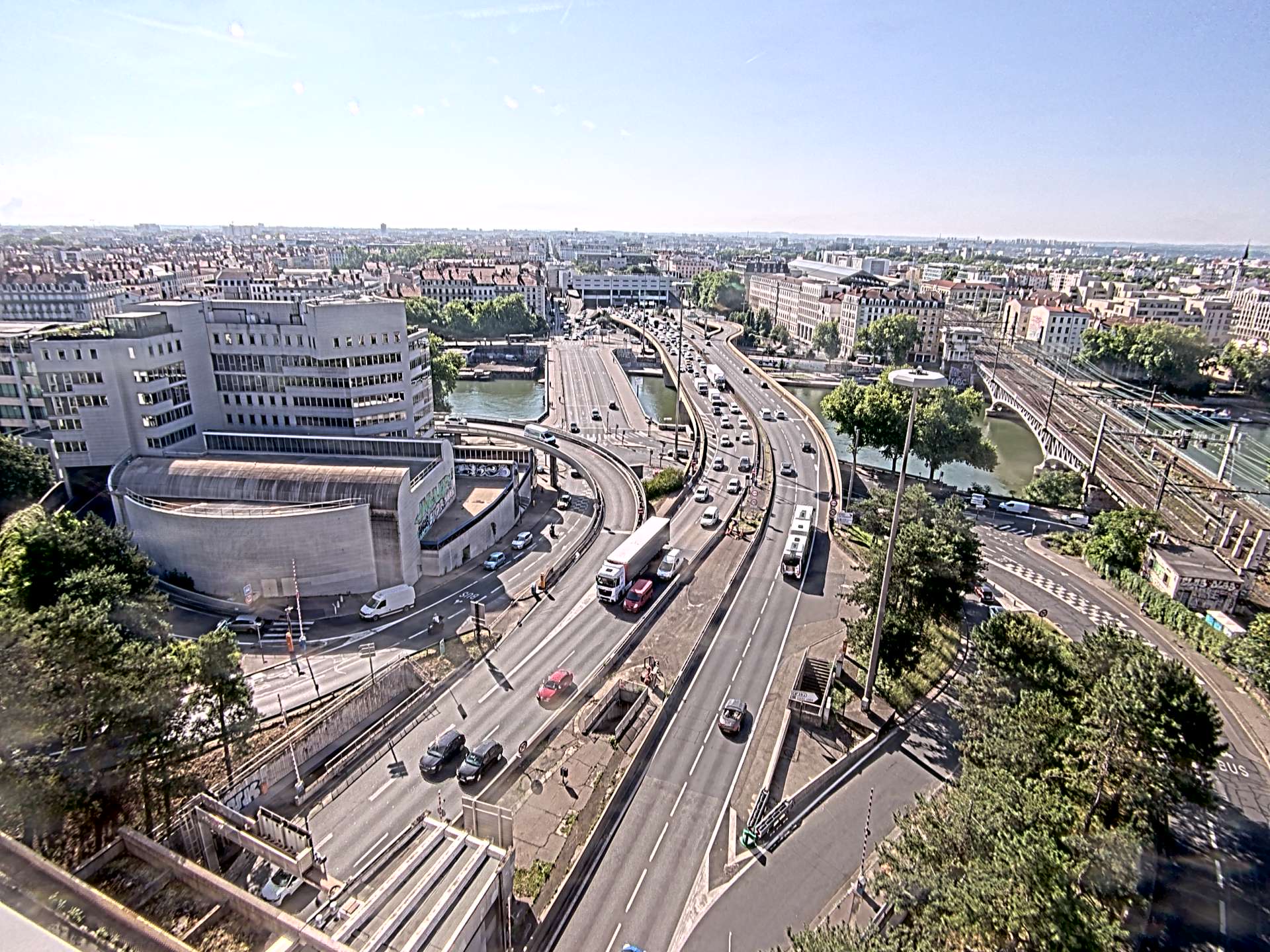 Caméra autoroute à Lyon Perrache à l'entrée Sud du Tunnel sous Fourvière, en direction de Marseille