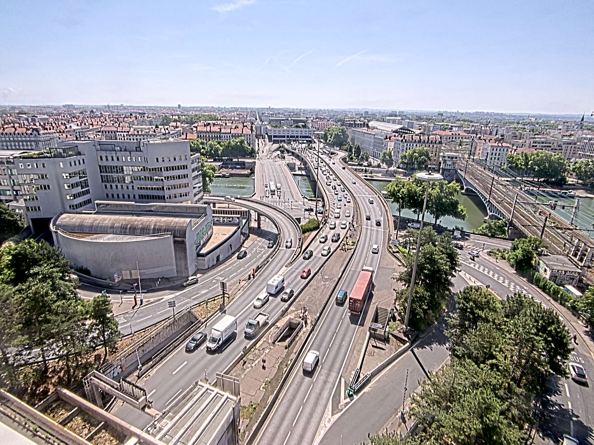 Caméra autoroute à Lyon Perrache à l'entrée Sud du Tunnel sous Fourvière, en direction de Marseille