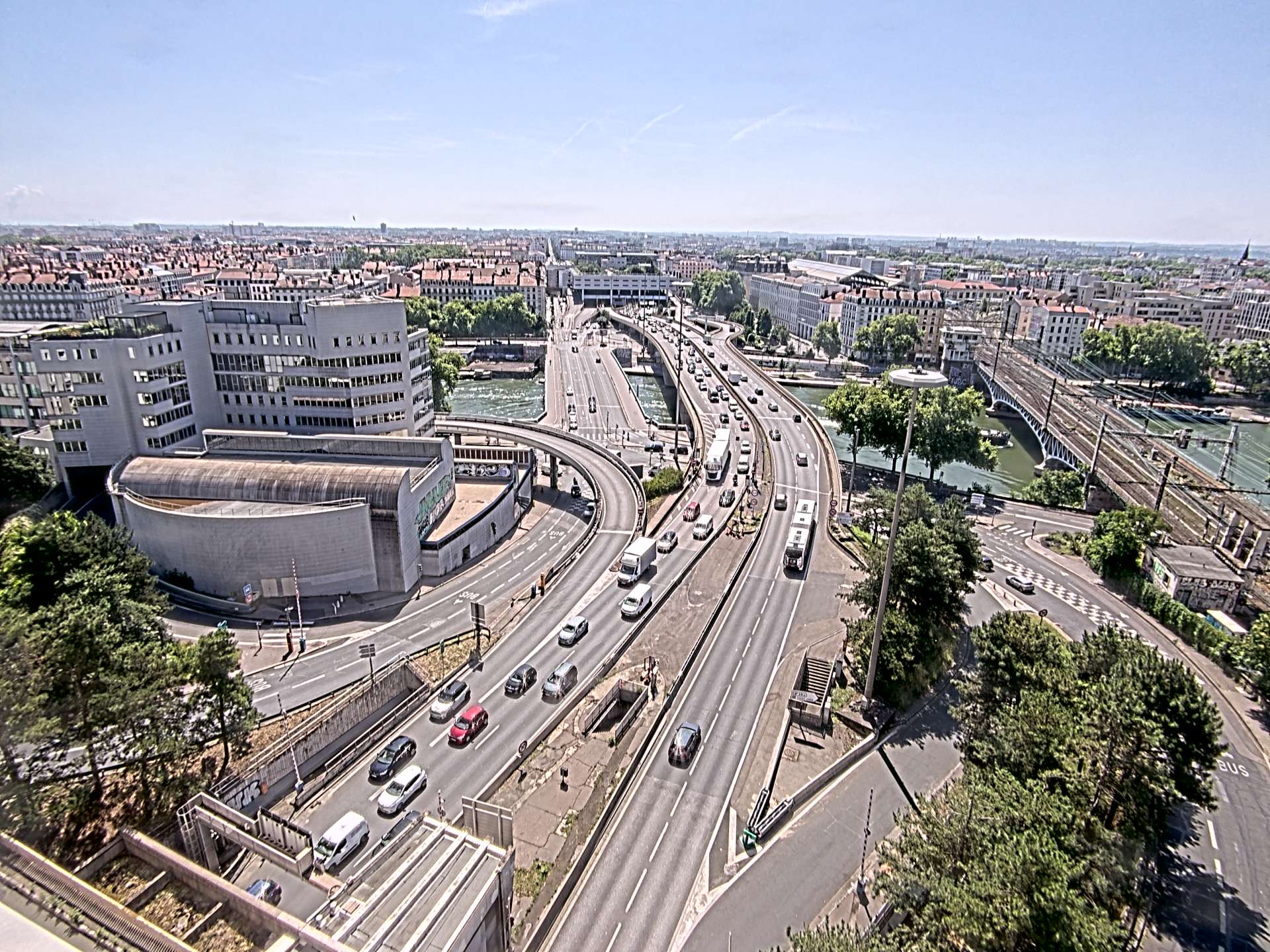 Caméra autoroute à Lyon Perrache à l'entrée Sud du Tunnel sous Fourvière, en direction de Marseille