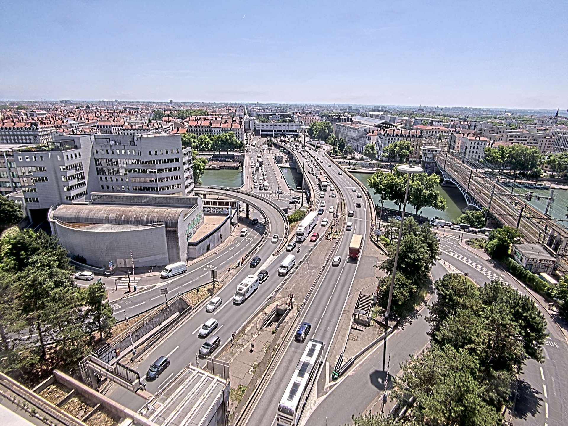 Caméra autoroute à Lyon Perrache à l'entrée Sud du Tunnel sous Fourvière, en direction de Marseille