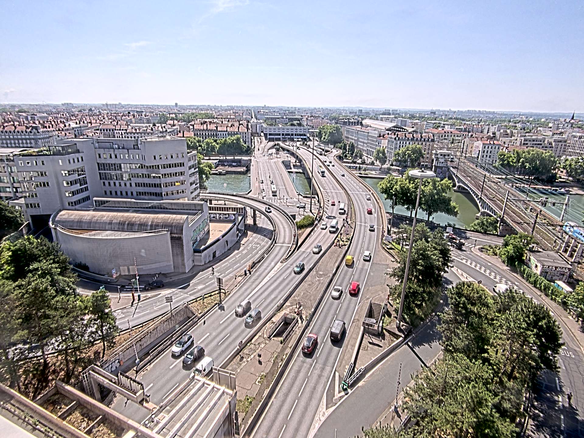 Caméra autoroute à Lyon Perrache à l'entrée Sud du Tunnel sous Fourvière, en direction de Marseille