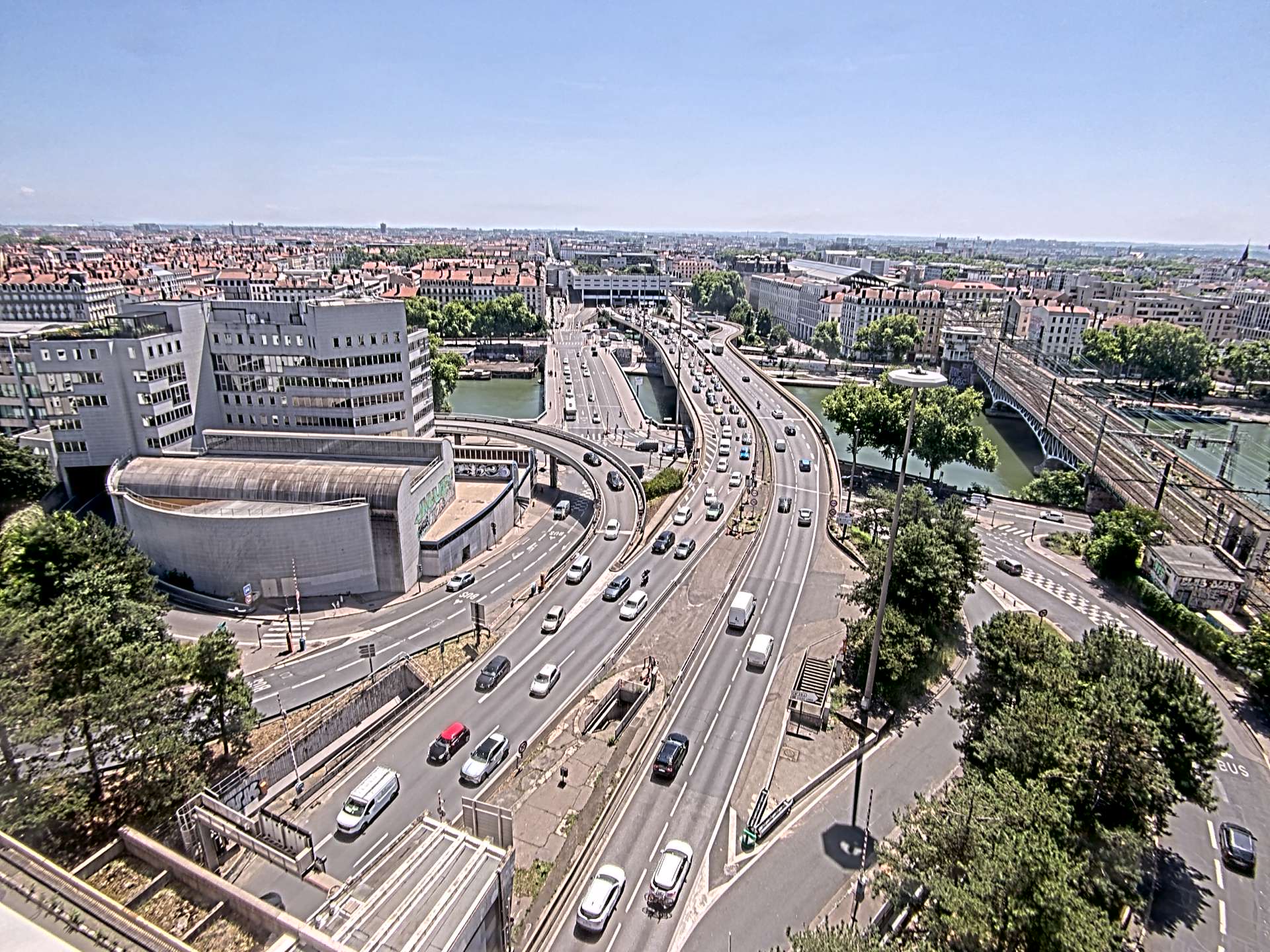 Caméra autoroute à Lyon Perrache à l'entrée Sud du Tunnel sous Fourvière, en direction de Marseille