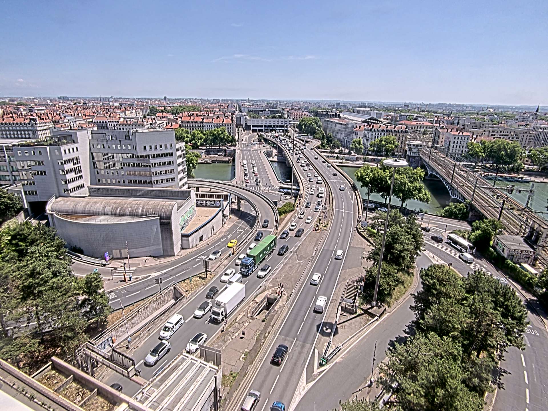Caméra autoroute à Lyon Perrache à l'entrée Sud du Tunnel sous Fourvière, en direction de Marseille