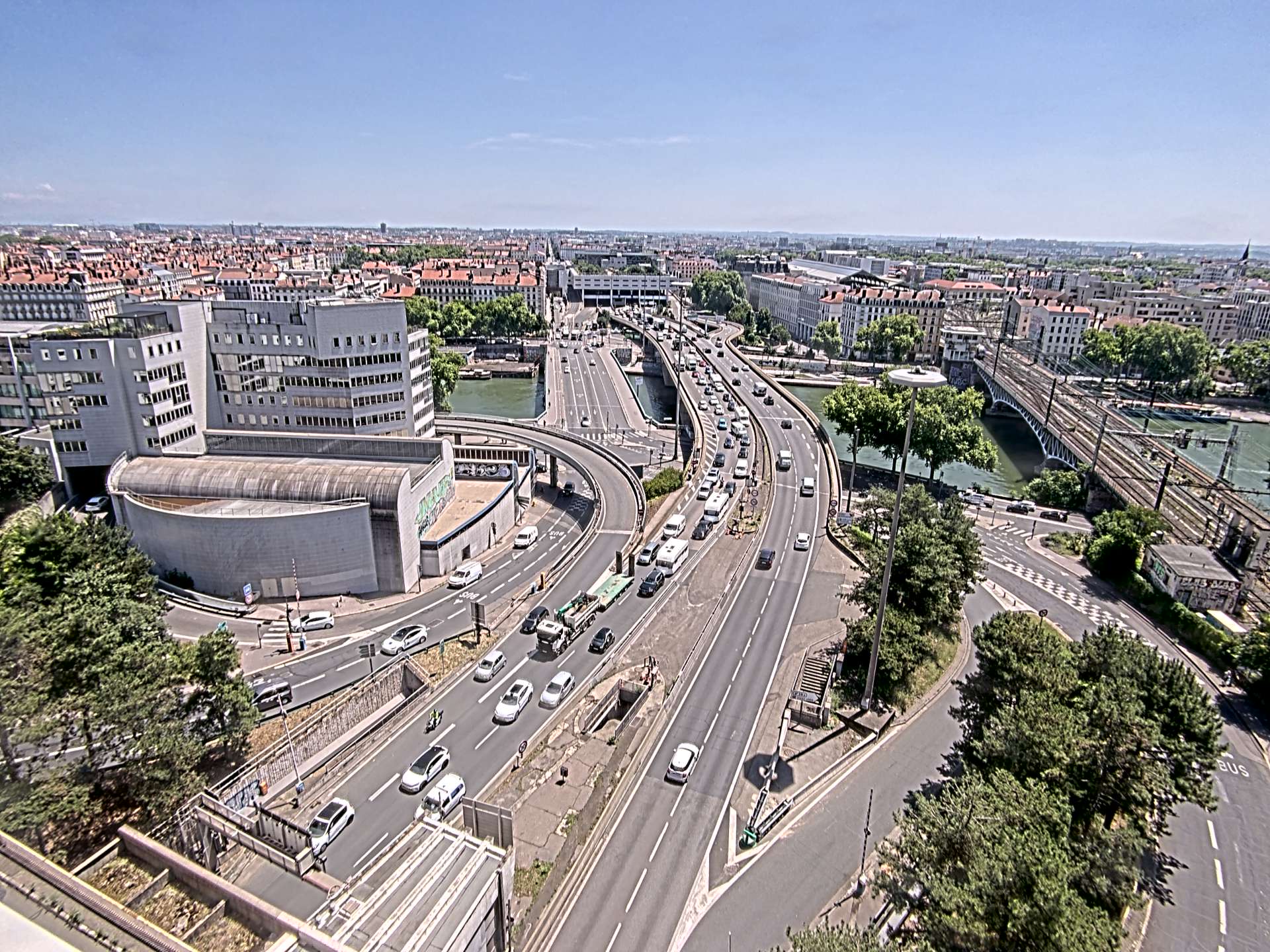 Caméra autoroute à Lyon Perrache à l'entrée Sud du Tunnel sous Fourvière, en direction de Marseille