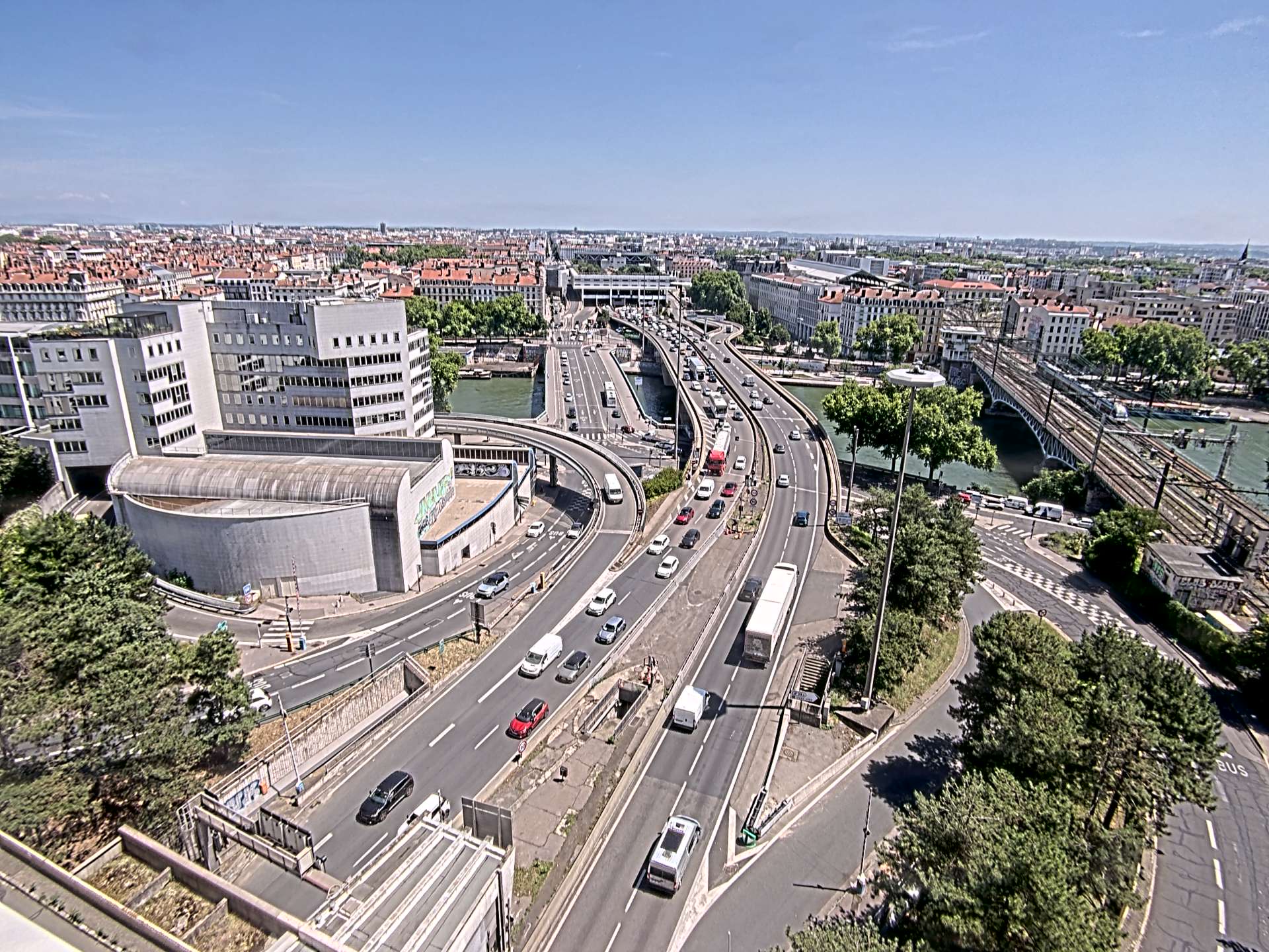Caméra autoroute à Lyon Perrache à l'entrée Sud du Tunnel sous Fourvière, en direction de Marseille
